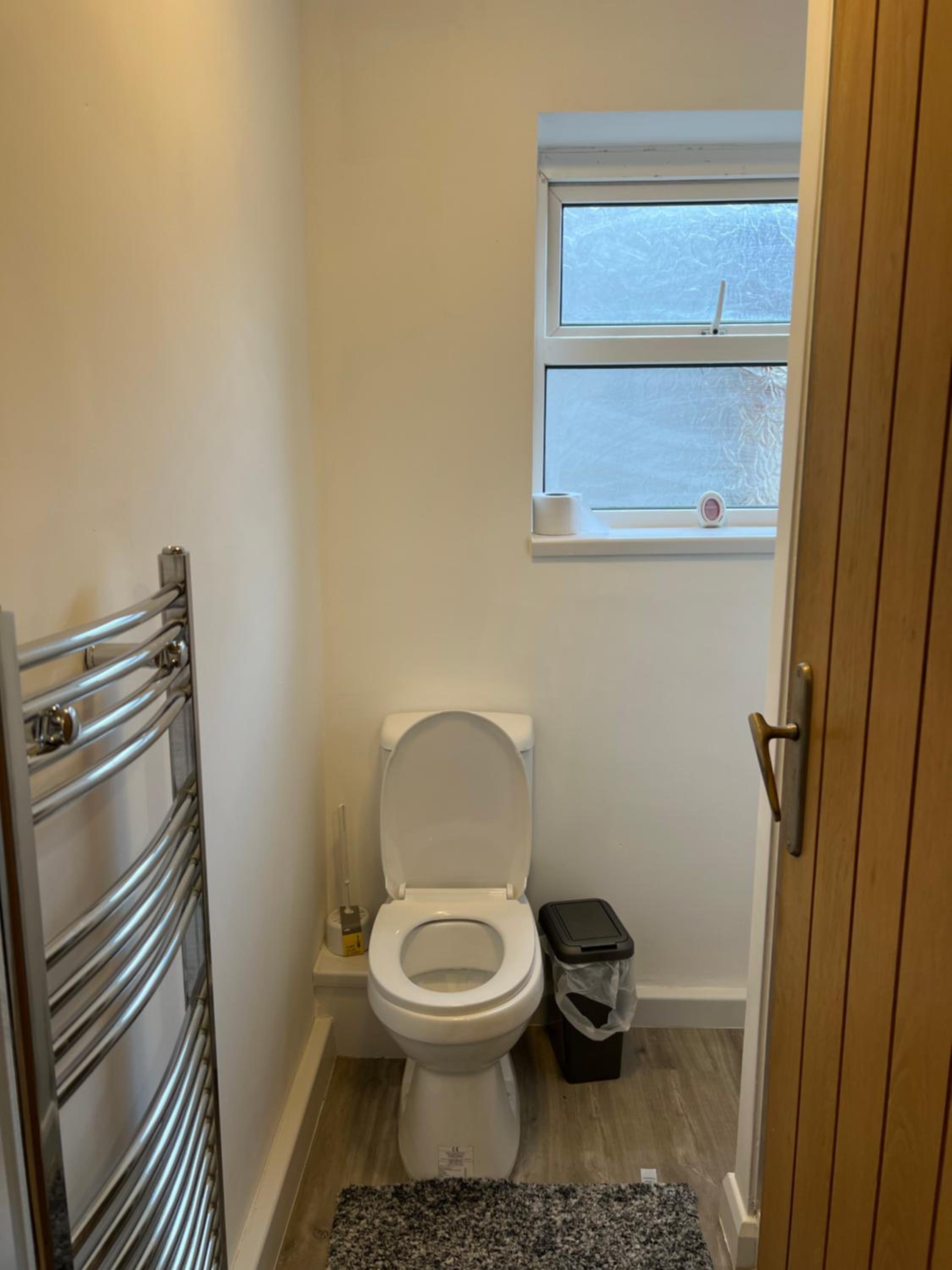 One-Bedroom Apartment photo 2