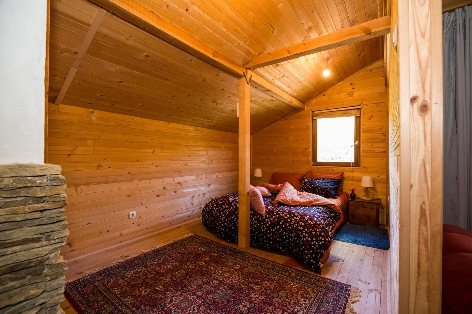 King Studio with Sofa Bed - Photo 3