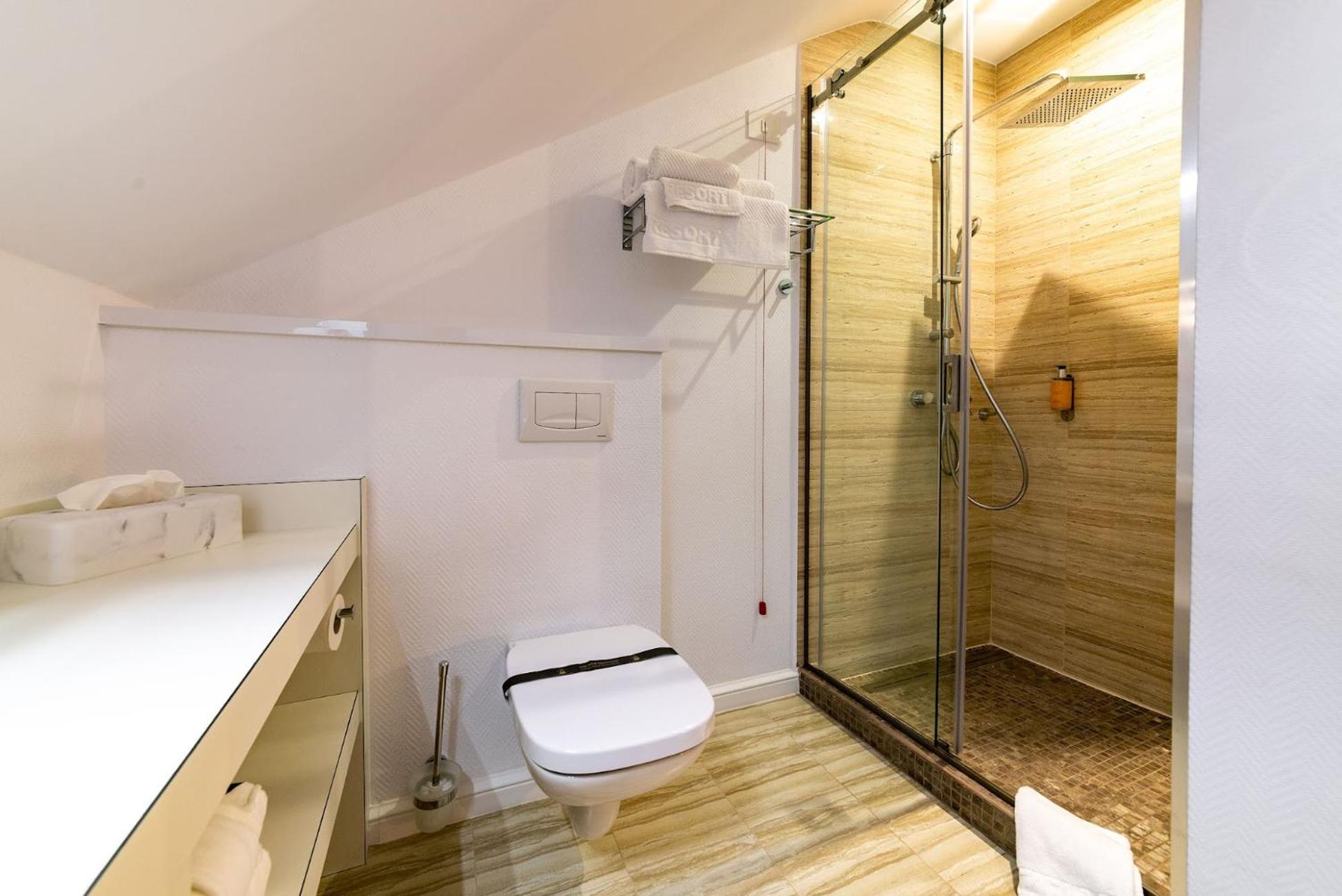 Amyntas Standard Double Room - Photo 7
