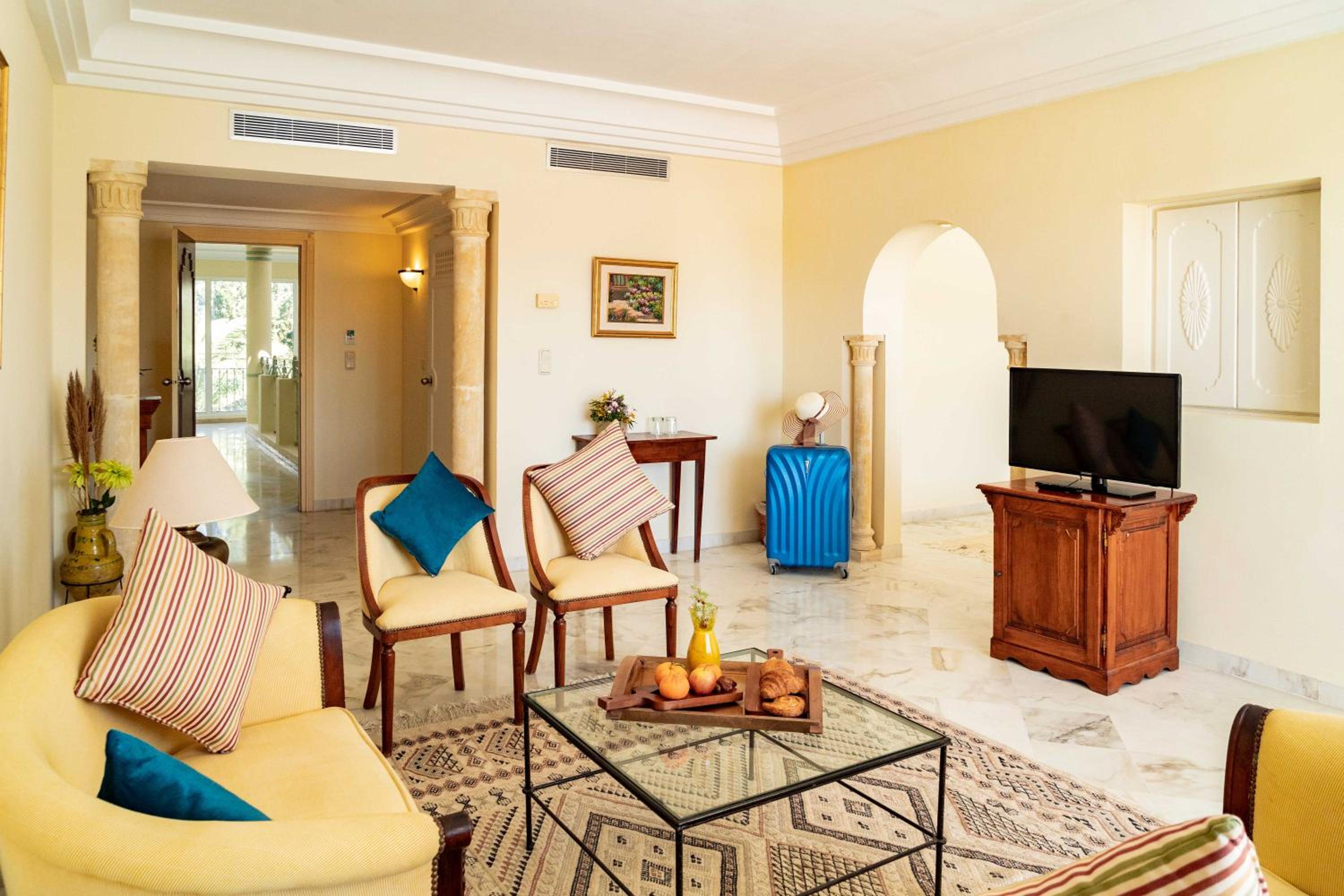 Suite with Pool View