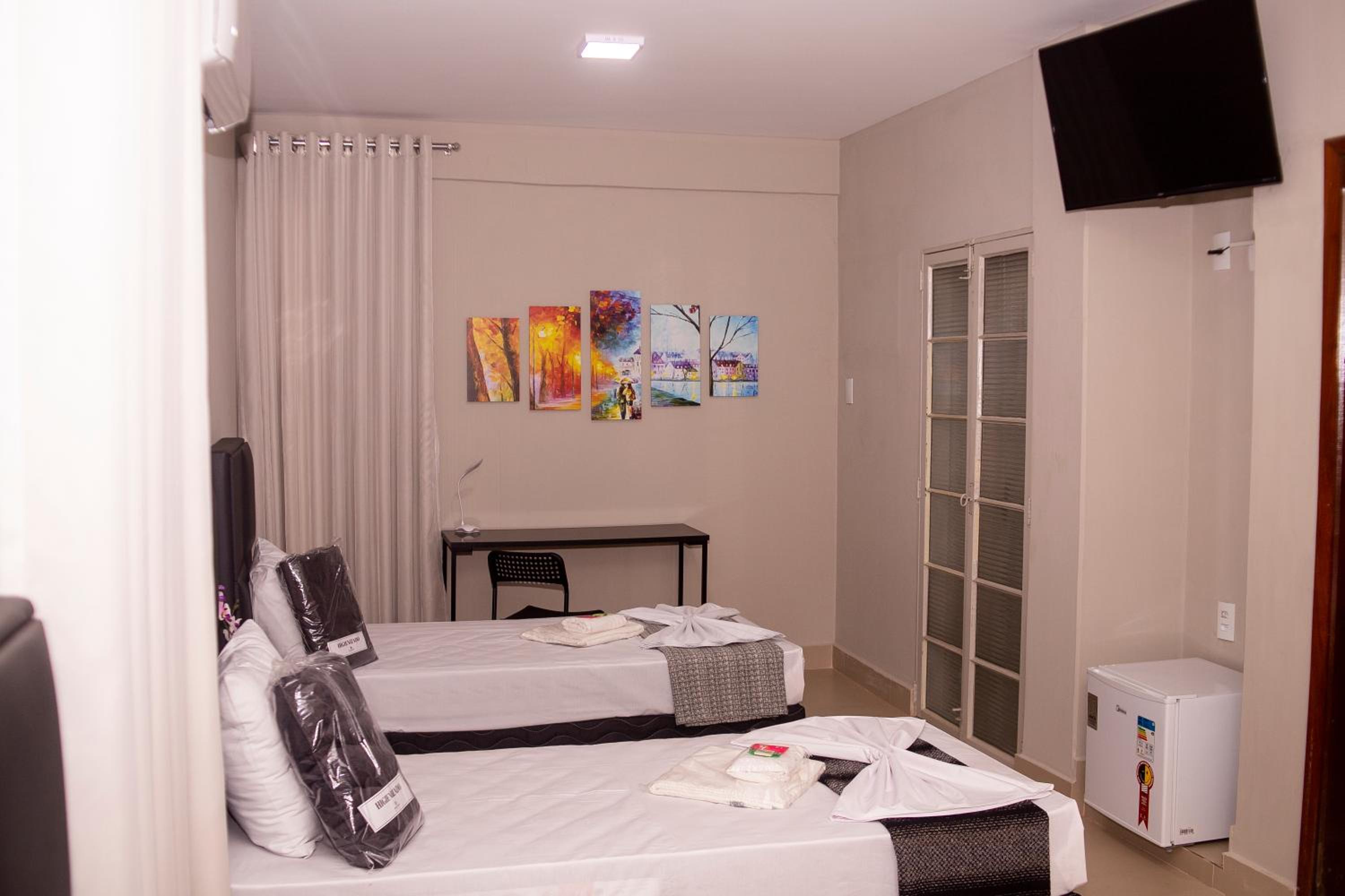Superior Triple Room photo 3