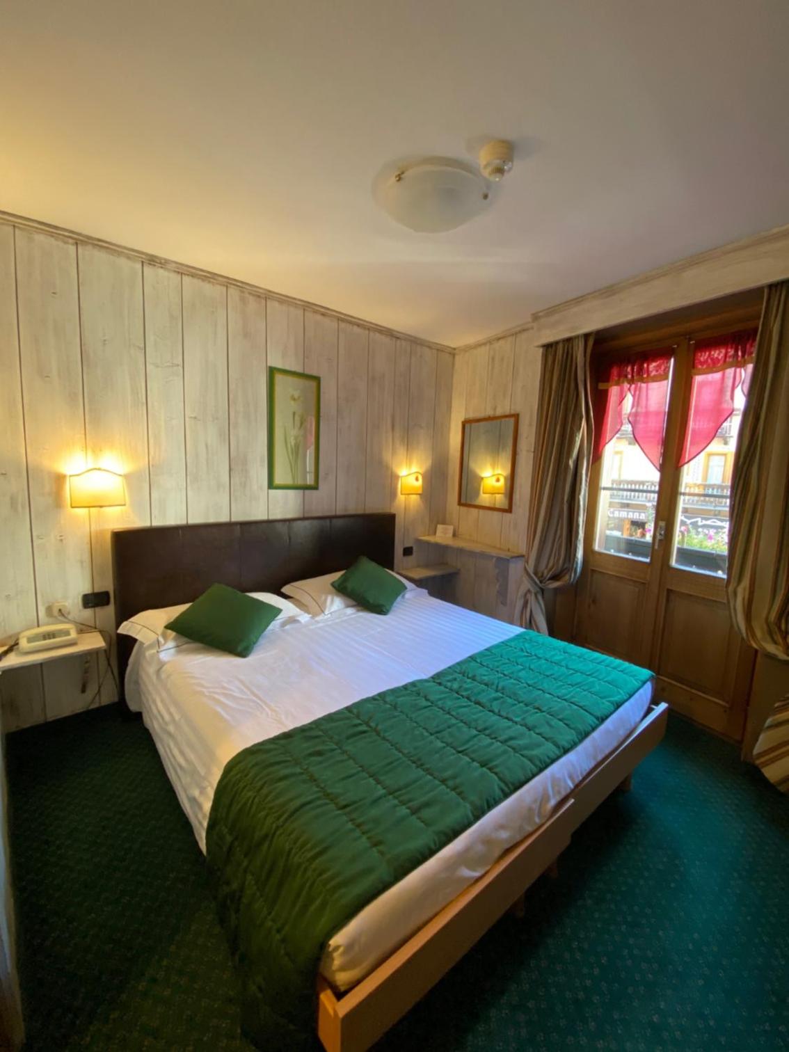 Economy Double Room photo 3