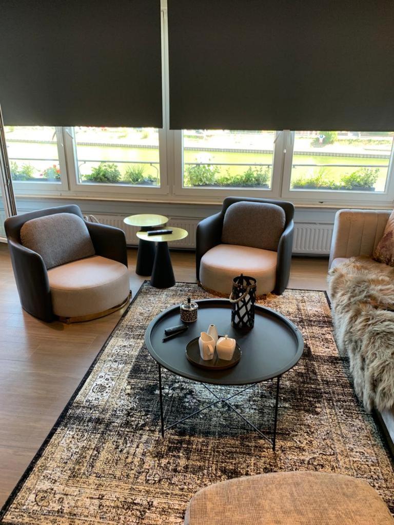 Deluxe Suite with Balcony photo 1
