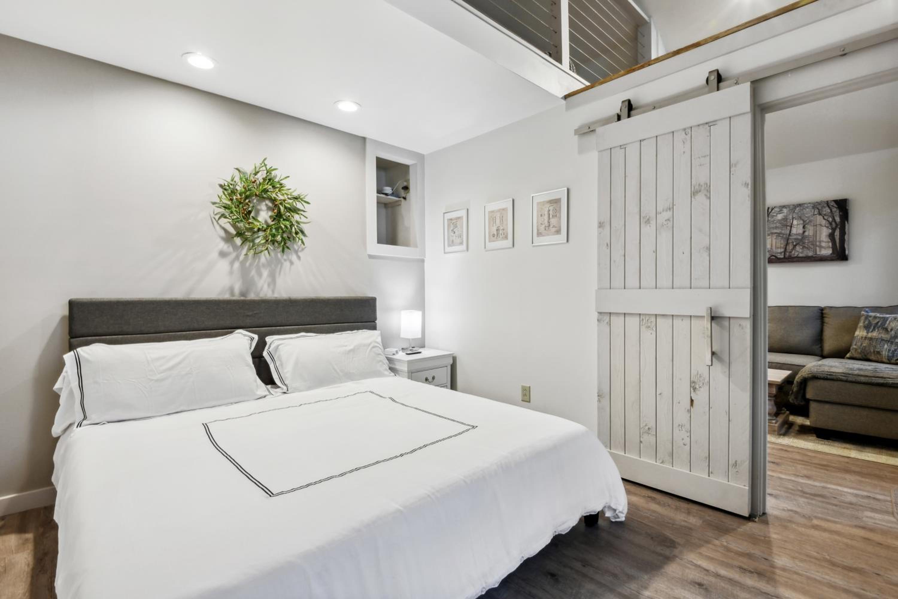 Family Suite with Balcony photo 3