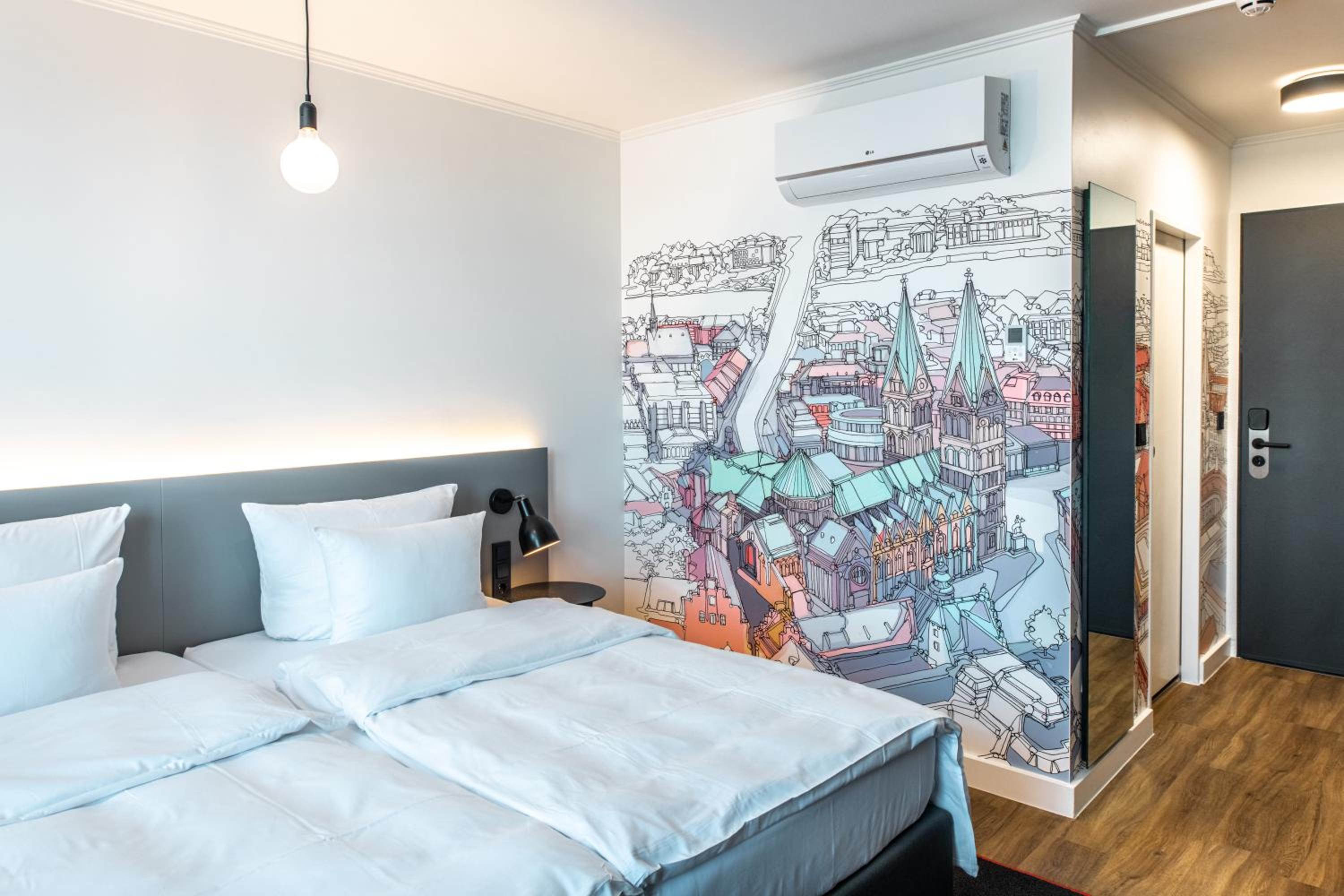 Penta Plus Room (Twin) - Photo 1
