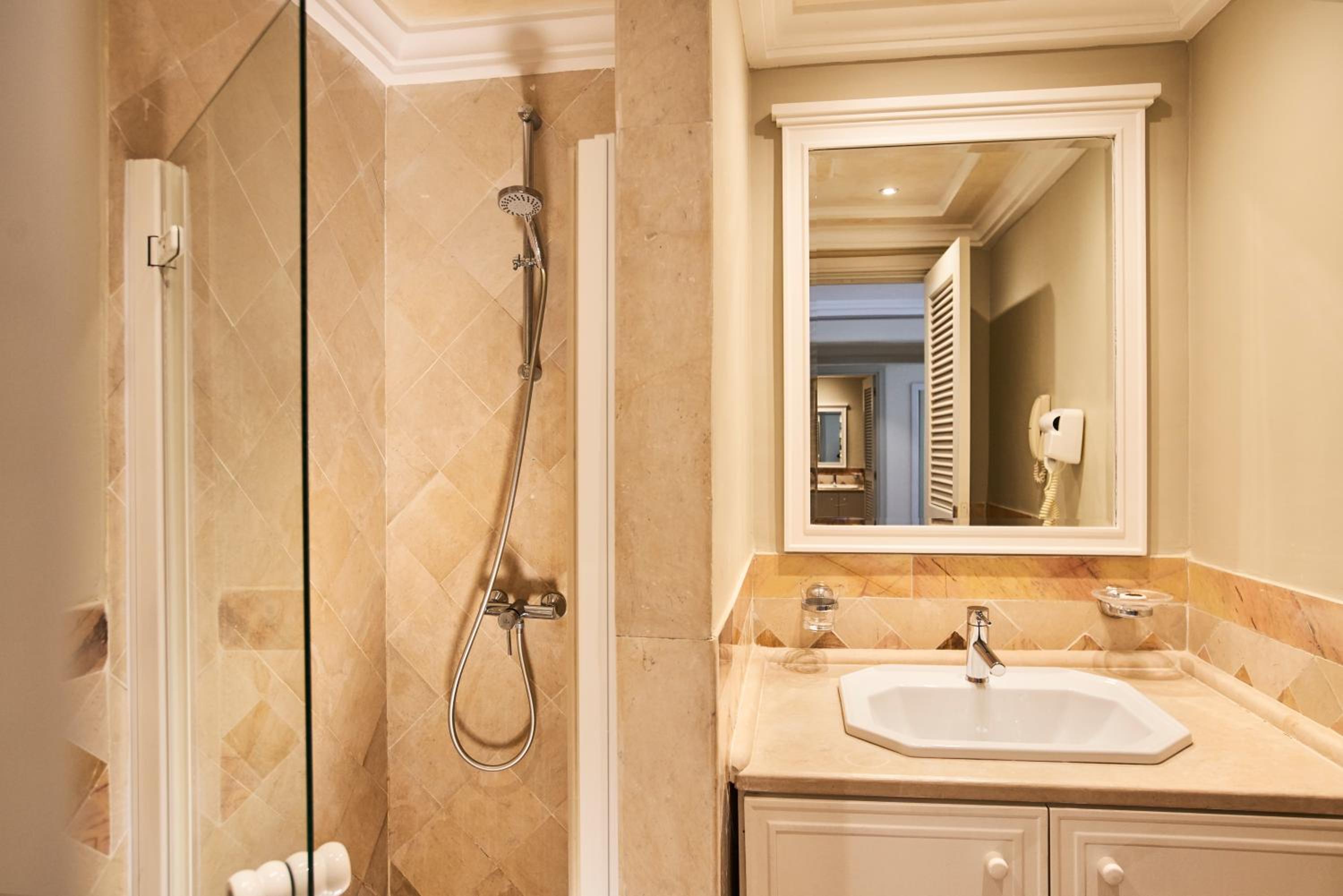 Junior Suite - Photo 4