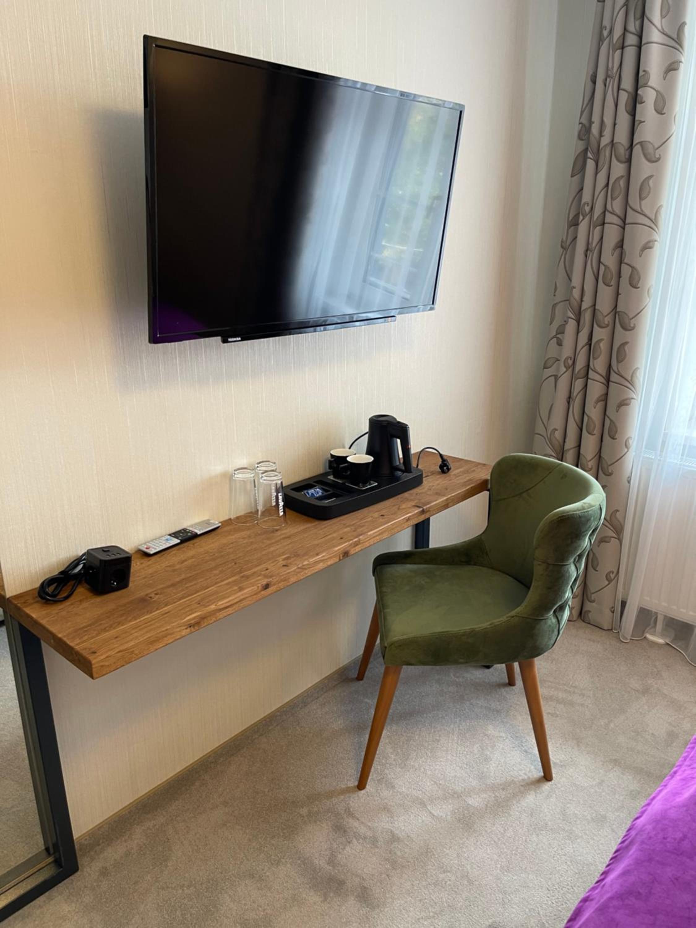 Double Room - Photo 2