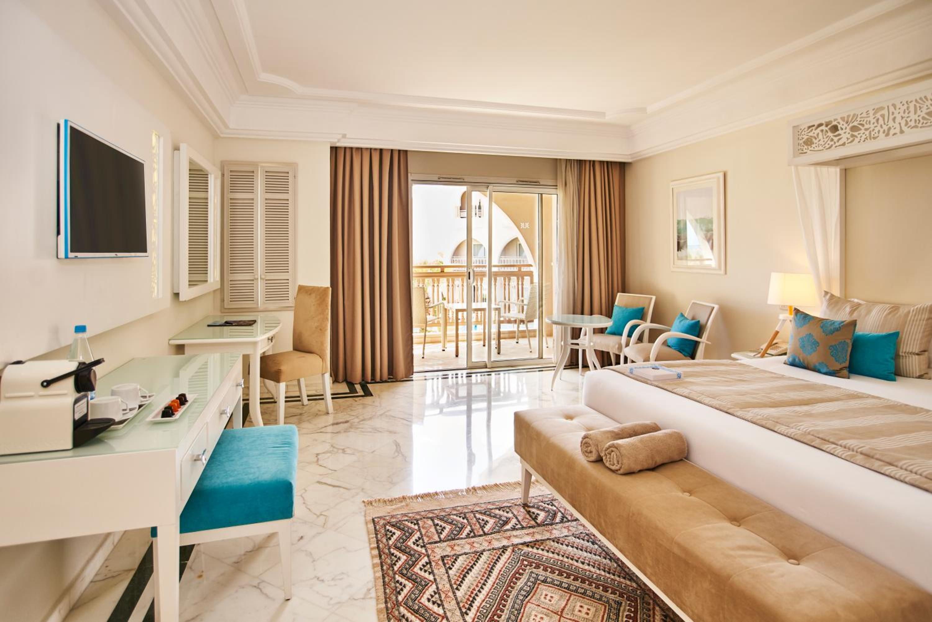 Junior Suite - Photo 1