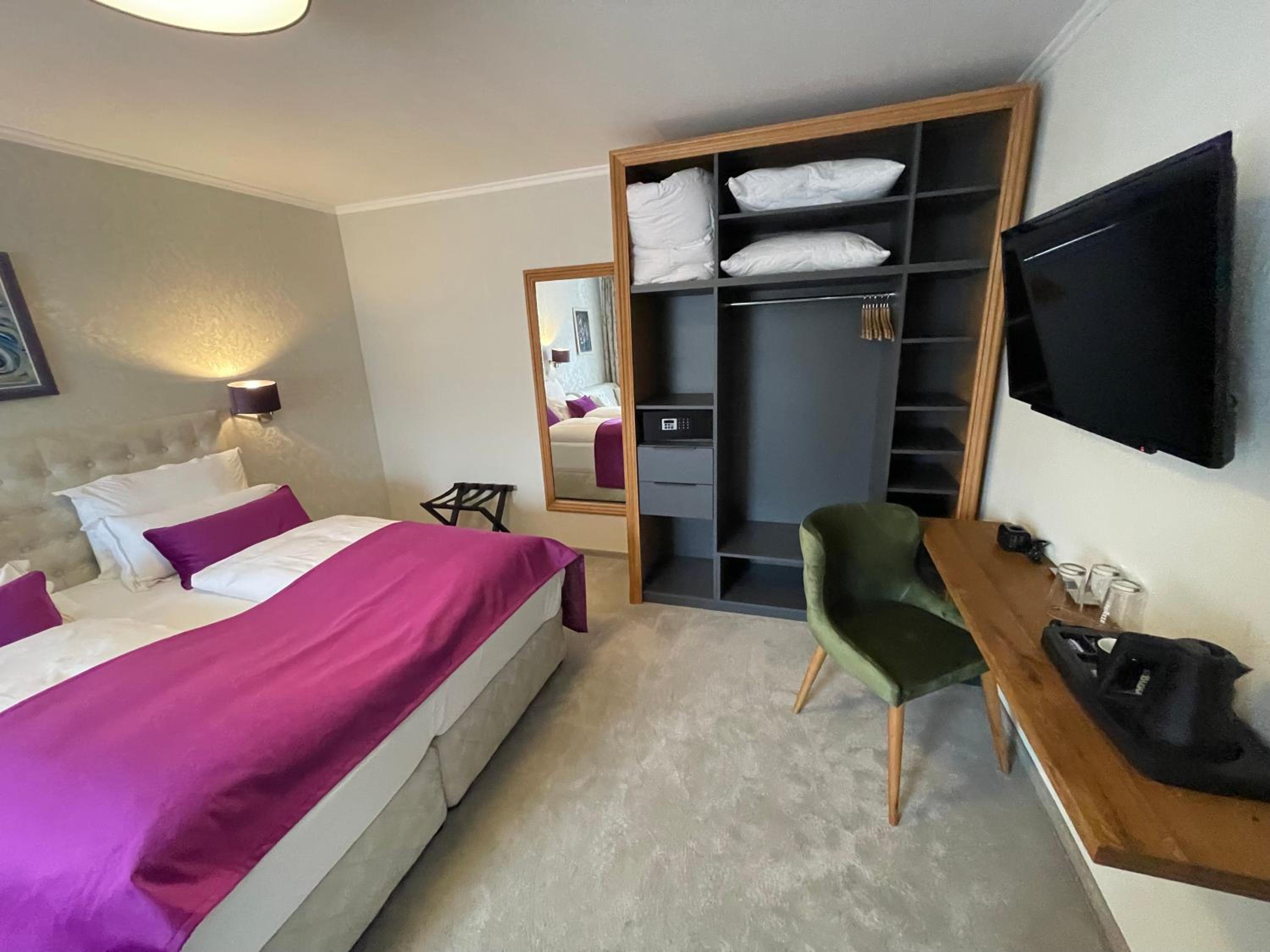 Deluxe Double Room - Photo 4