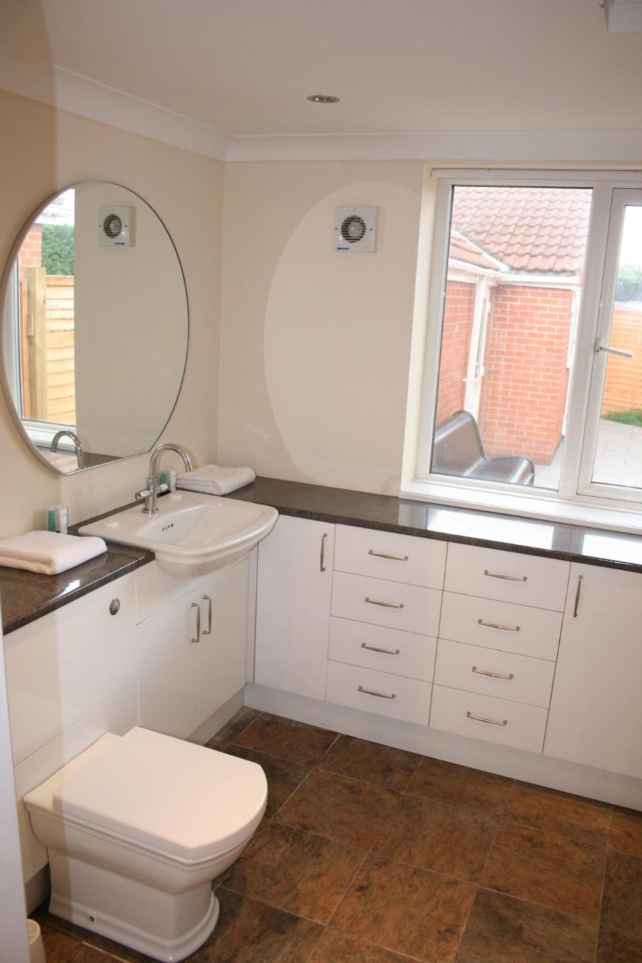 Standard Twin Room photo 2