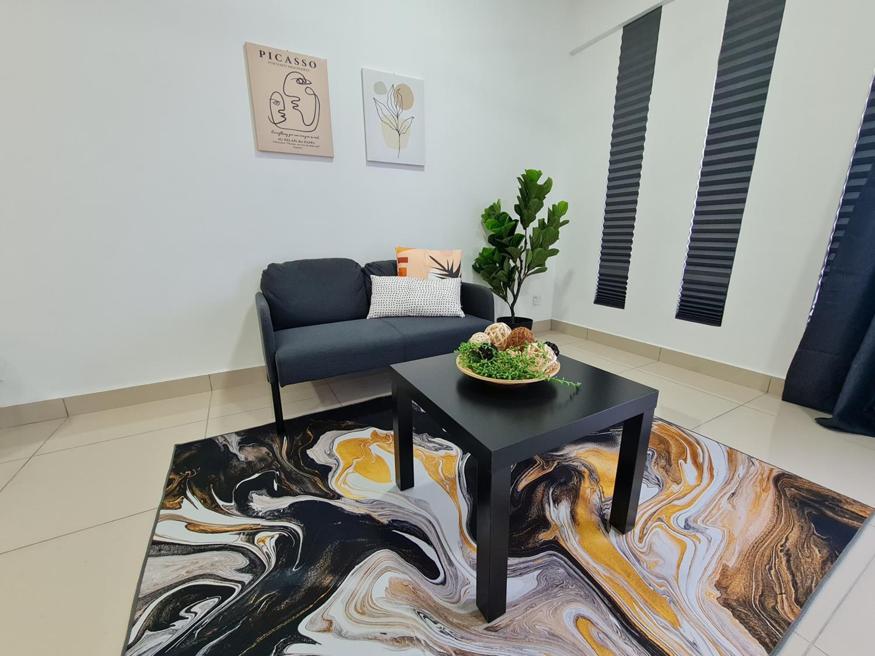 Studio Apartment - Photo 4