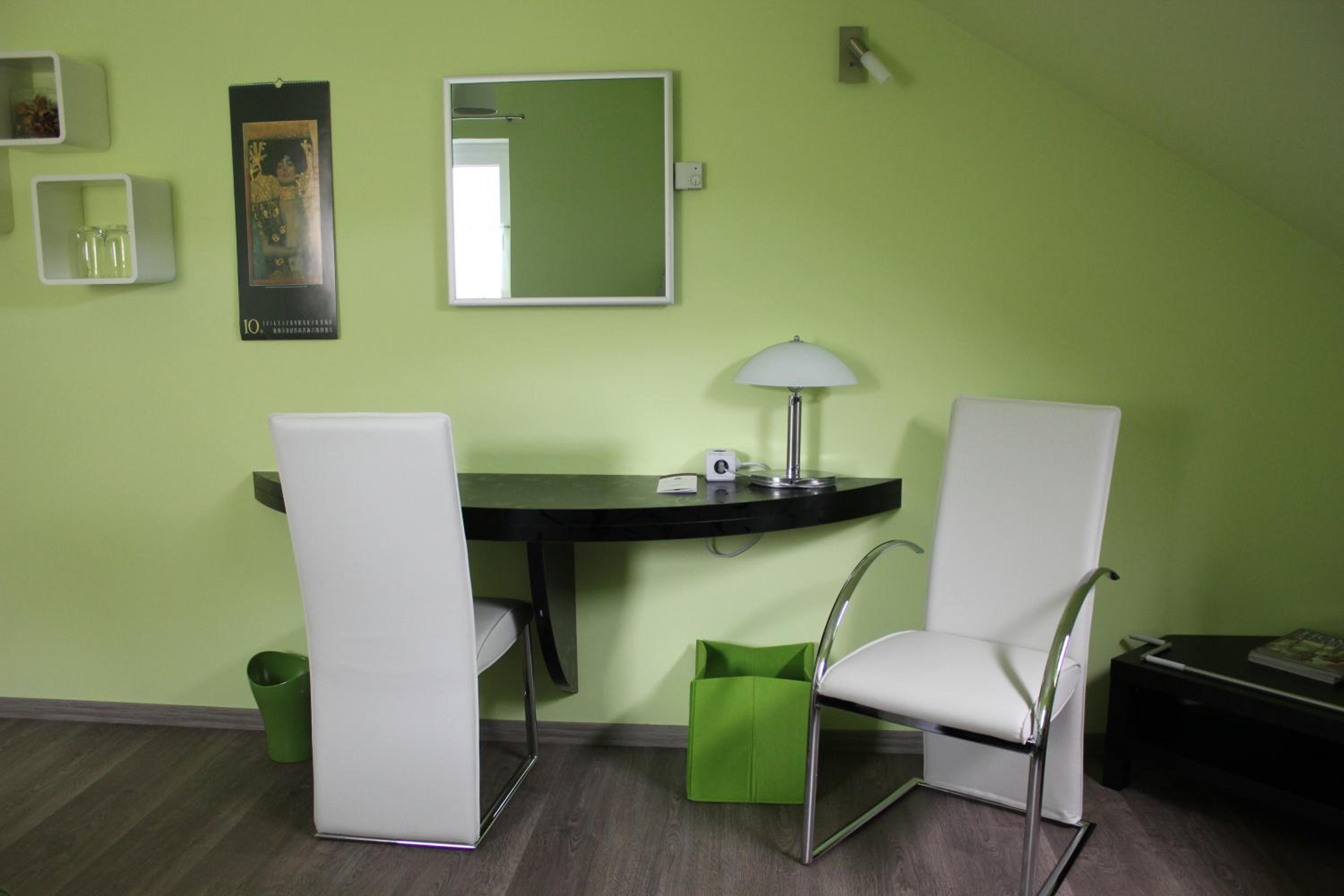 Superior Triple Room photo 3