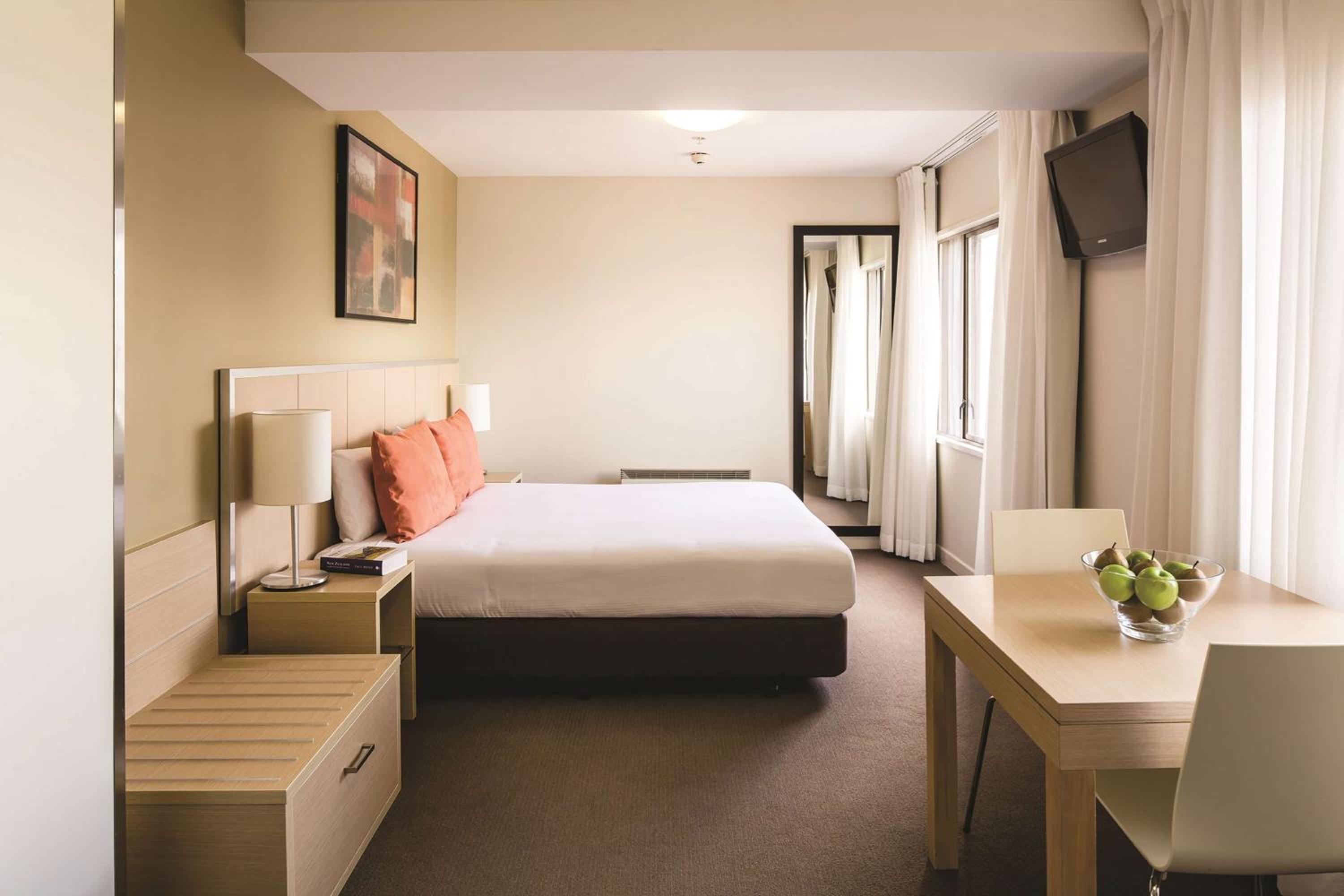 Standard King Room - Photo 1