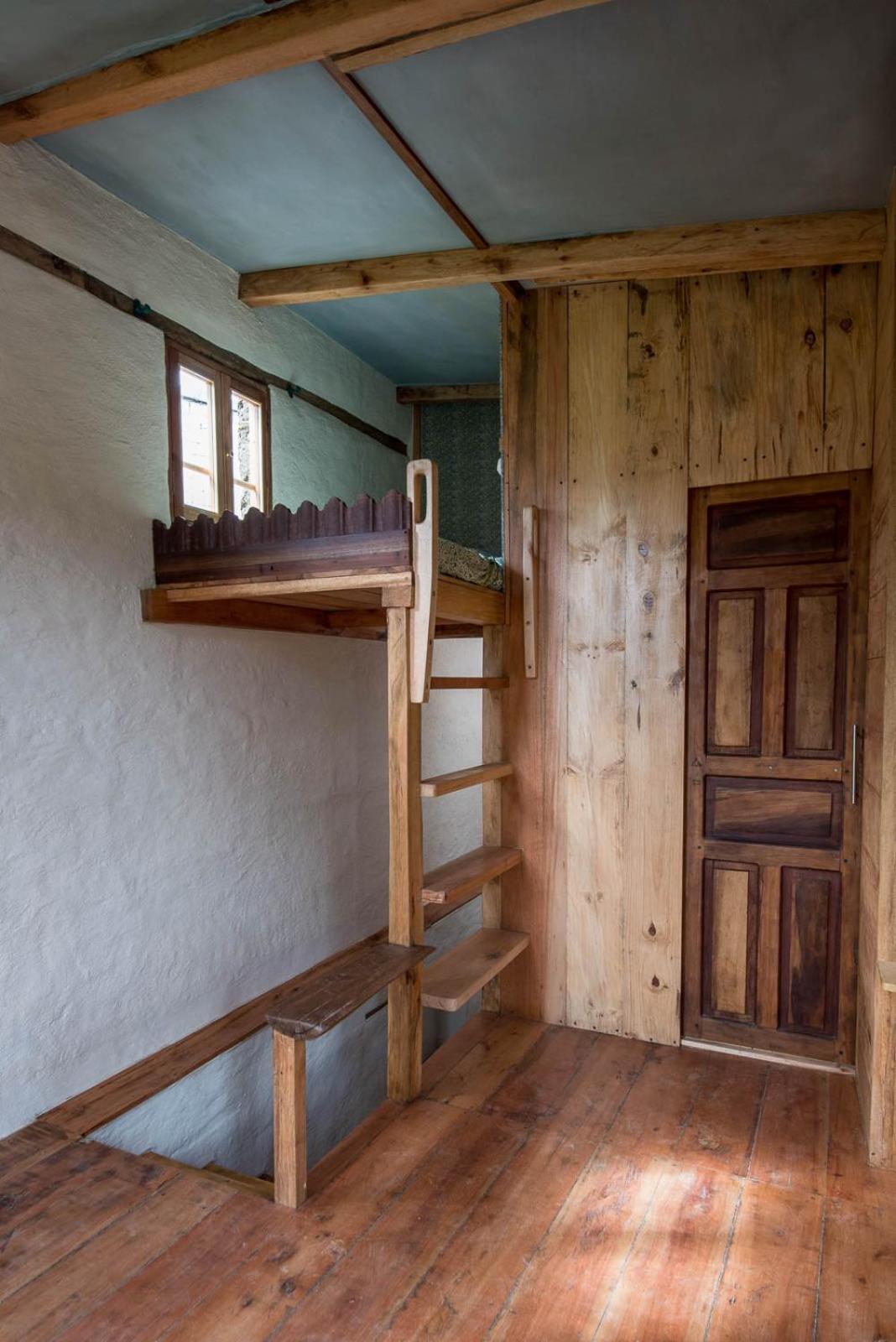 Apartment - Split Level
