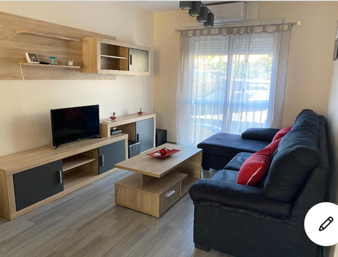 Casa de cuatro habitaciones