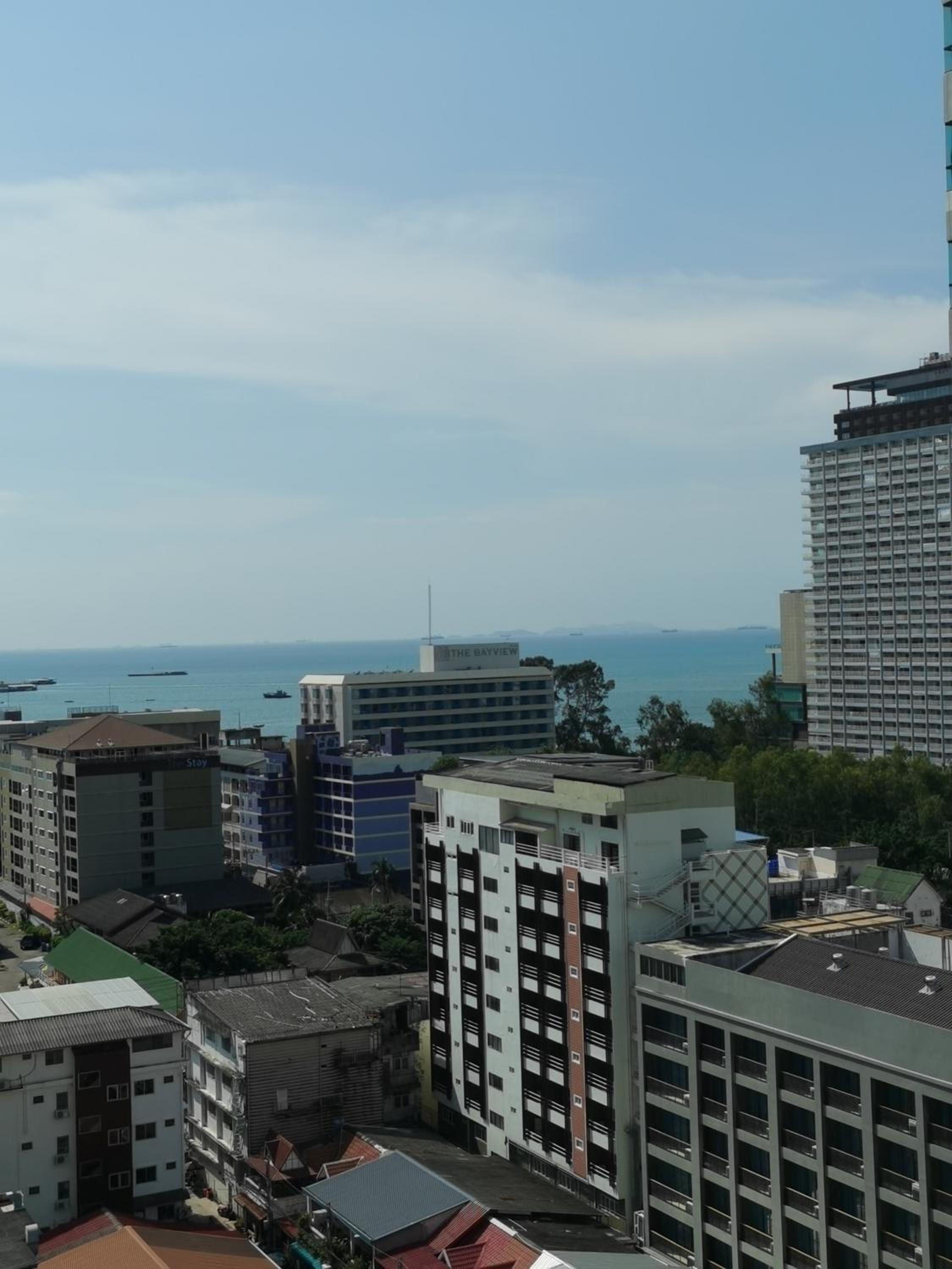 One-Bedroom Apartment with Balcony - Photo 35