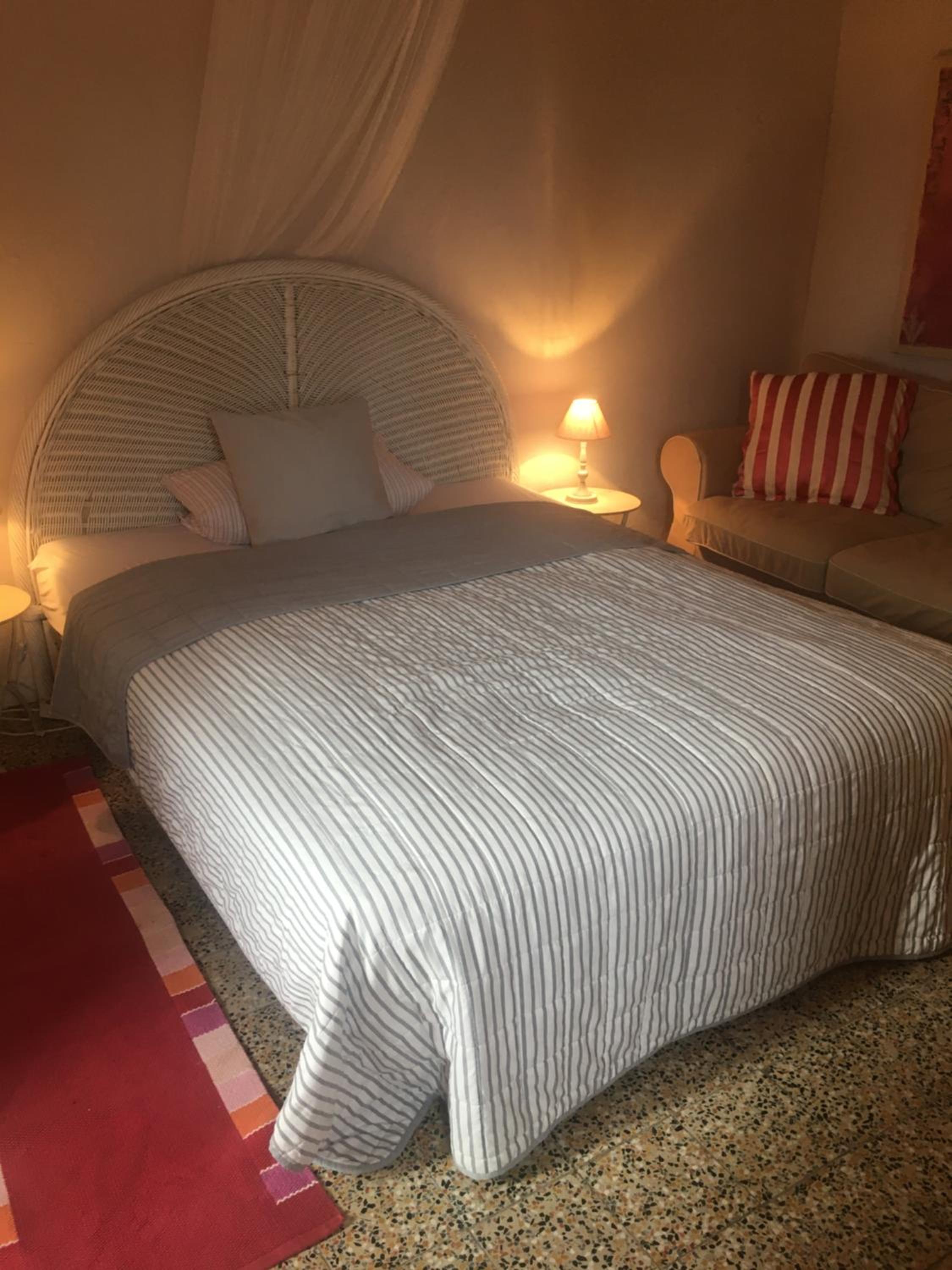 Double Room with Shared Bathroom photo 1
