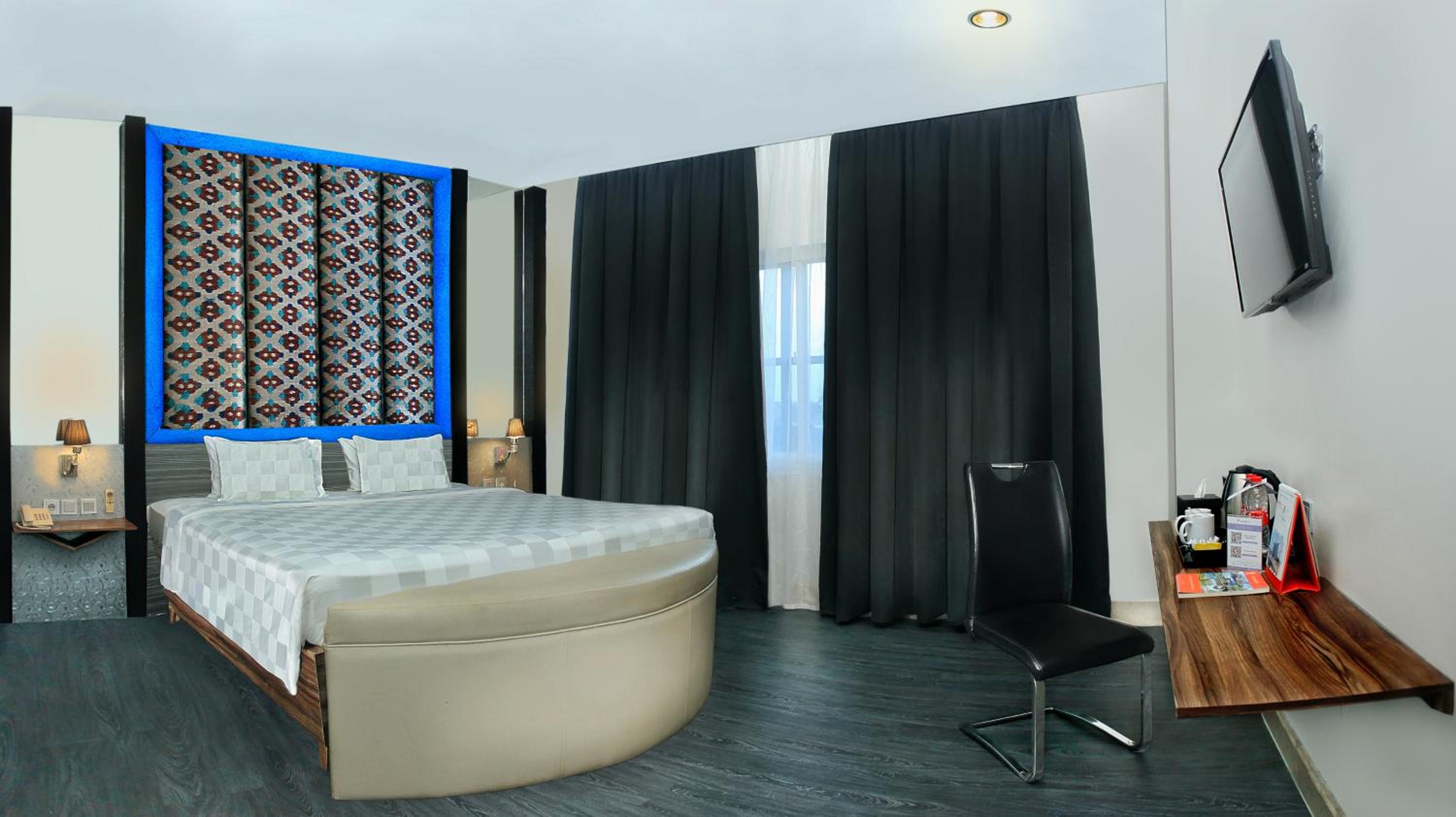 Deluxe Double Room photo 2