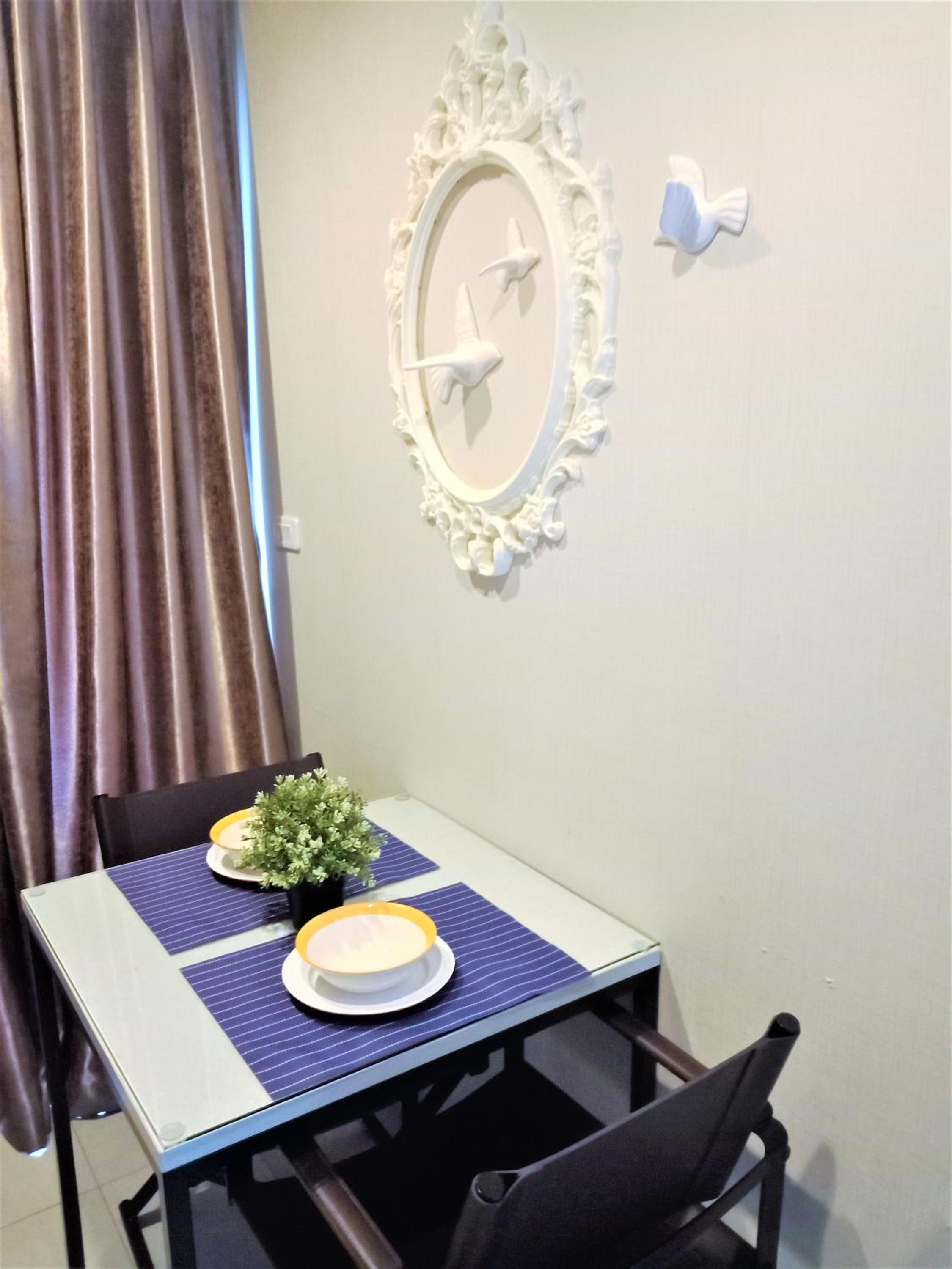 One-Bedroom Apartment with Balcony - Photo 17