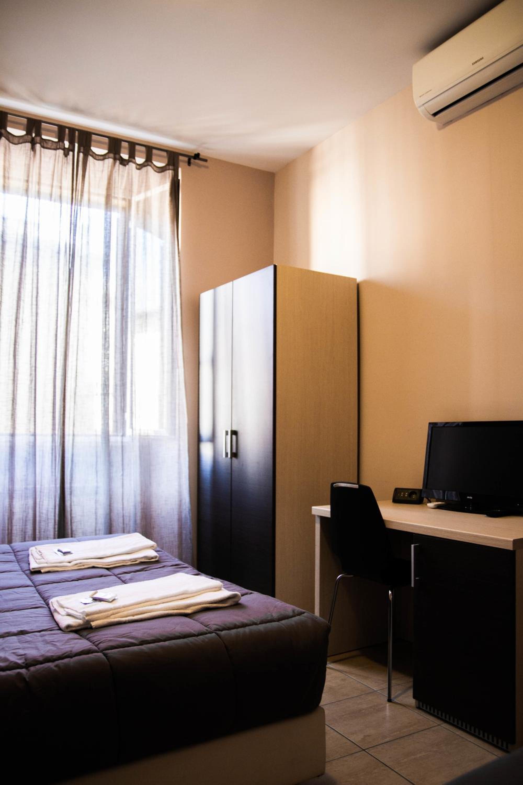 Triple Room photo 2