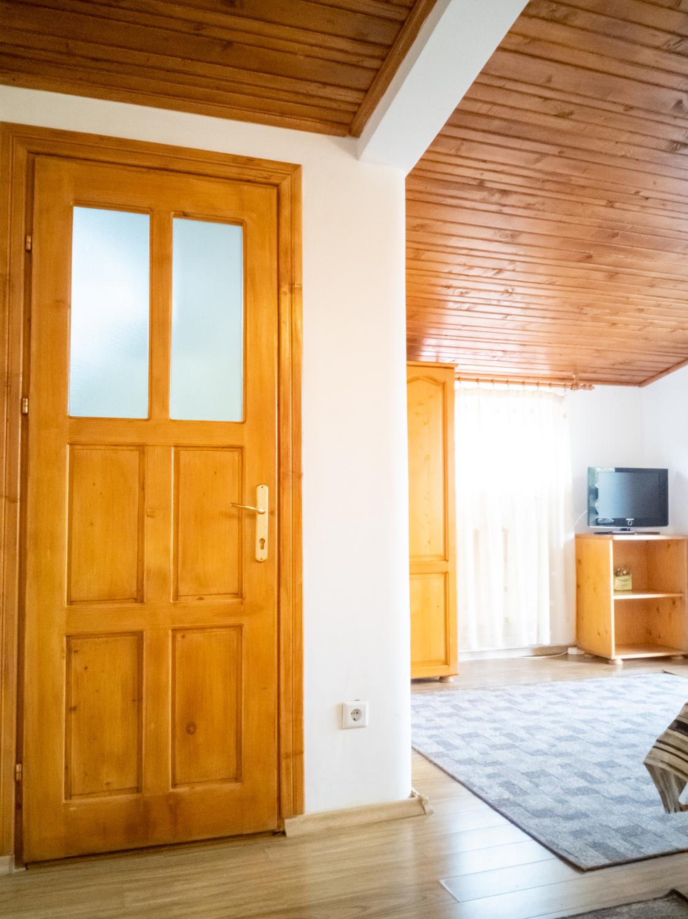 Budget Double Room photo 2