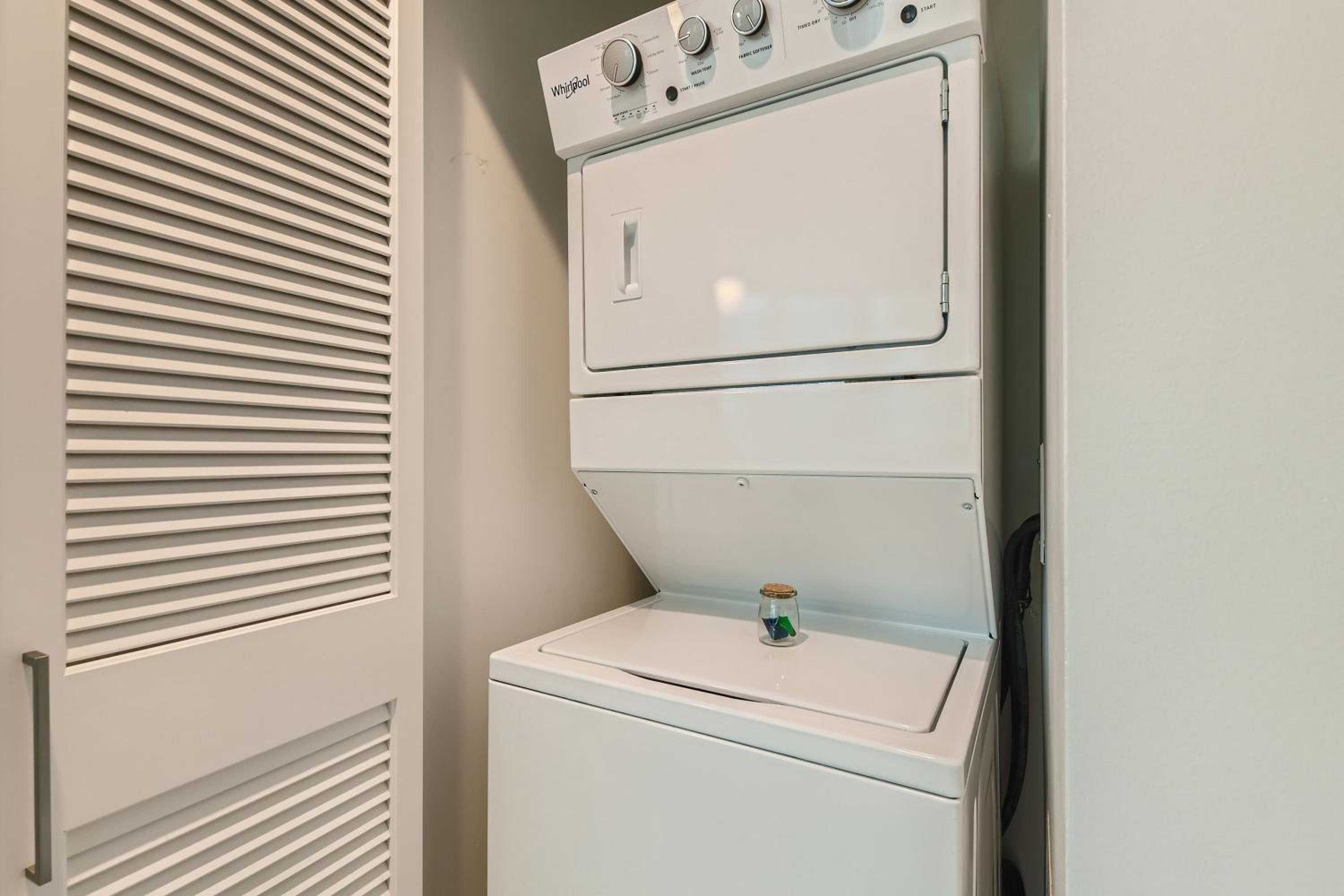 1 Bedroom Apt in South Loop Chicago - Photo 3