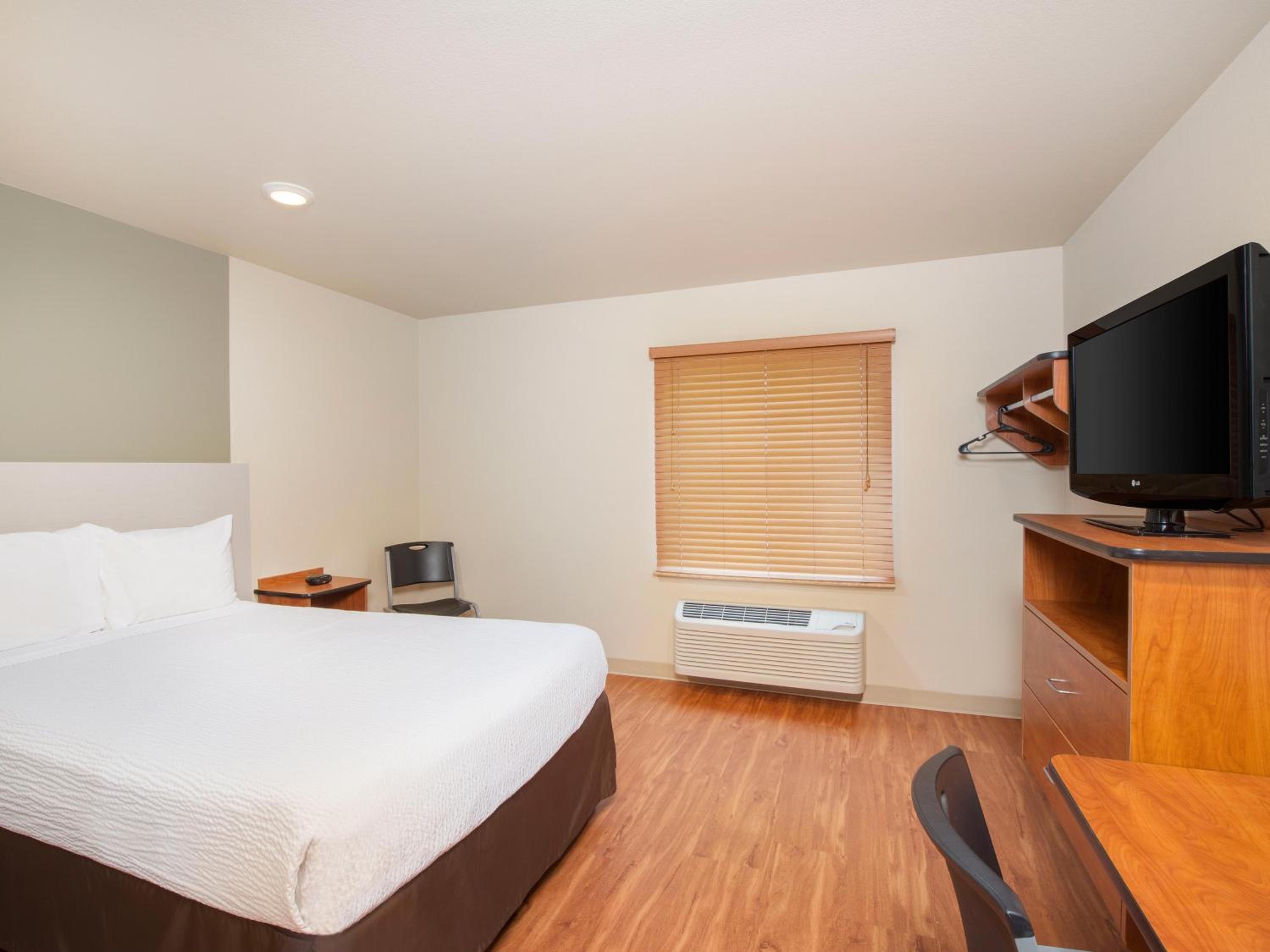 Standard Double Room - Non-Smoking photo 3