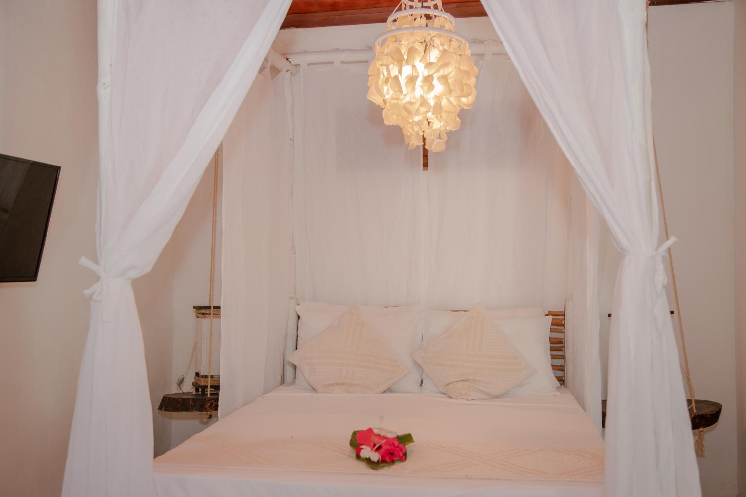 Standard Triple Room with Sea View photo 1