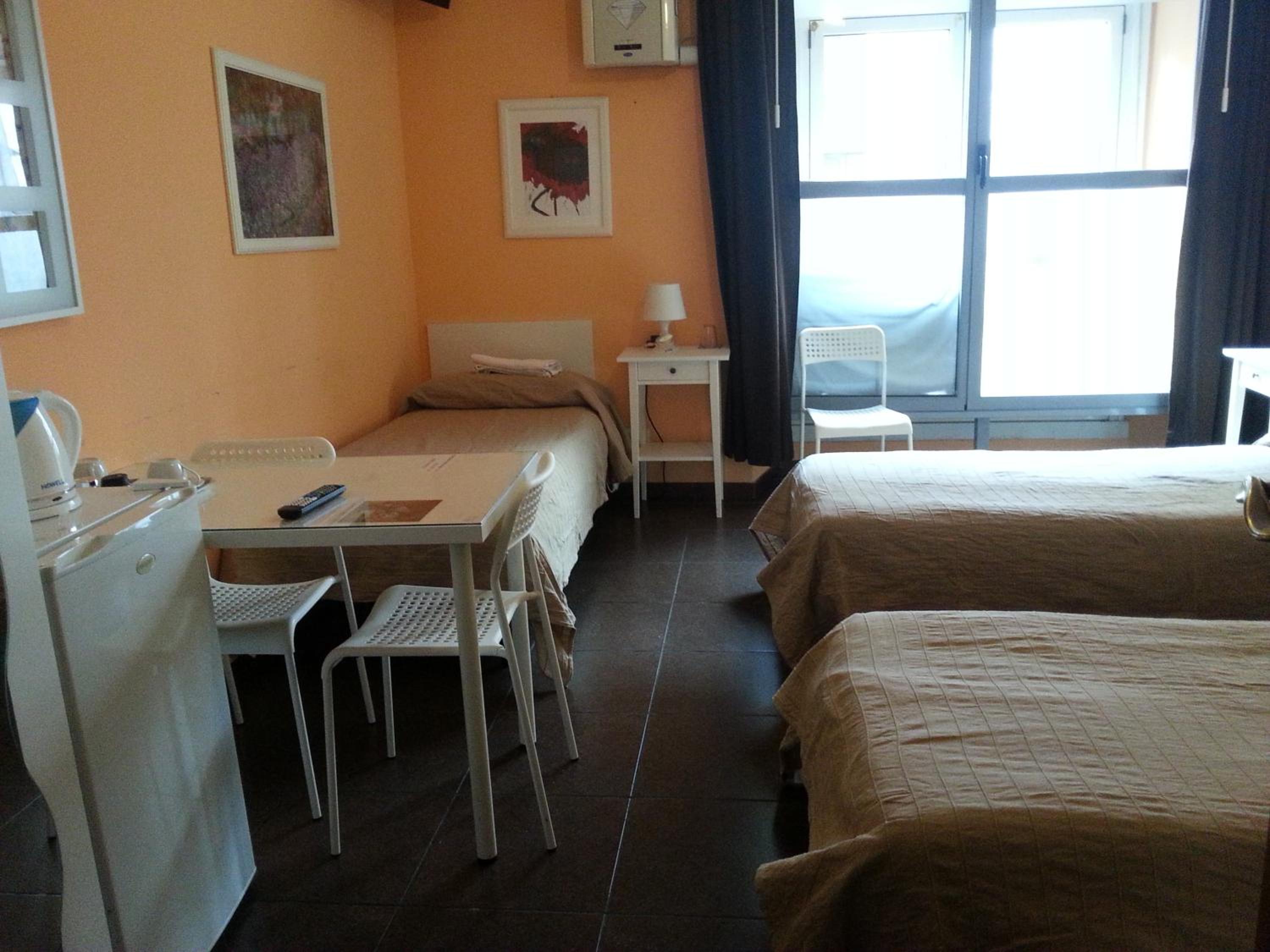 Triple Room with Shared Bathroom