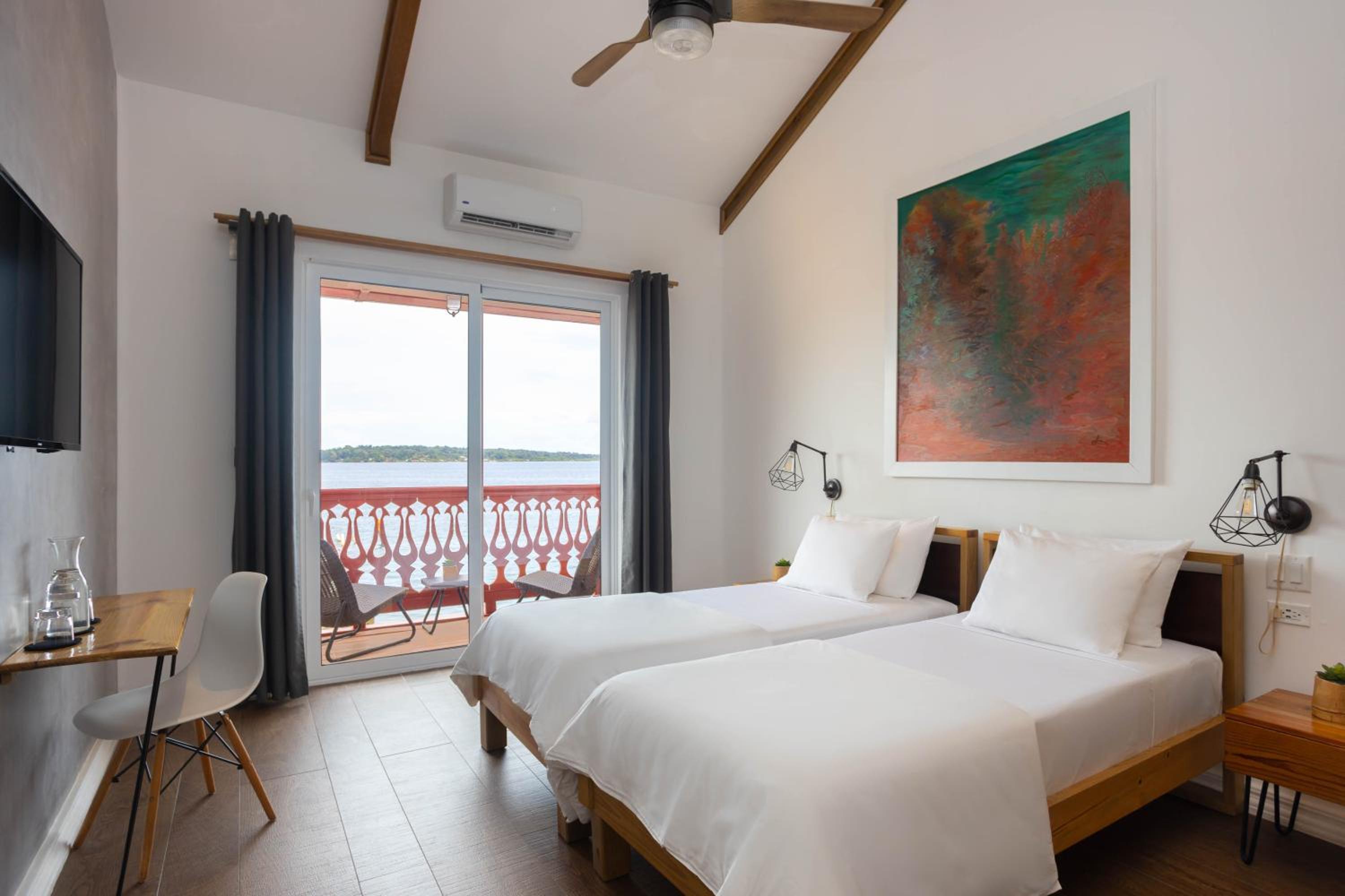 Twin Room with Sea View