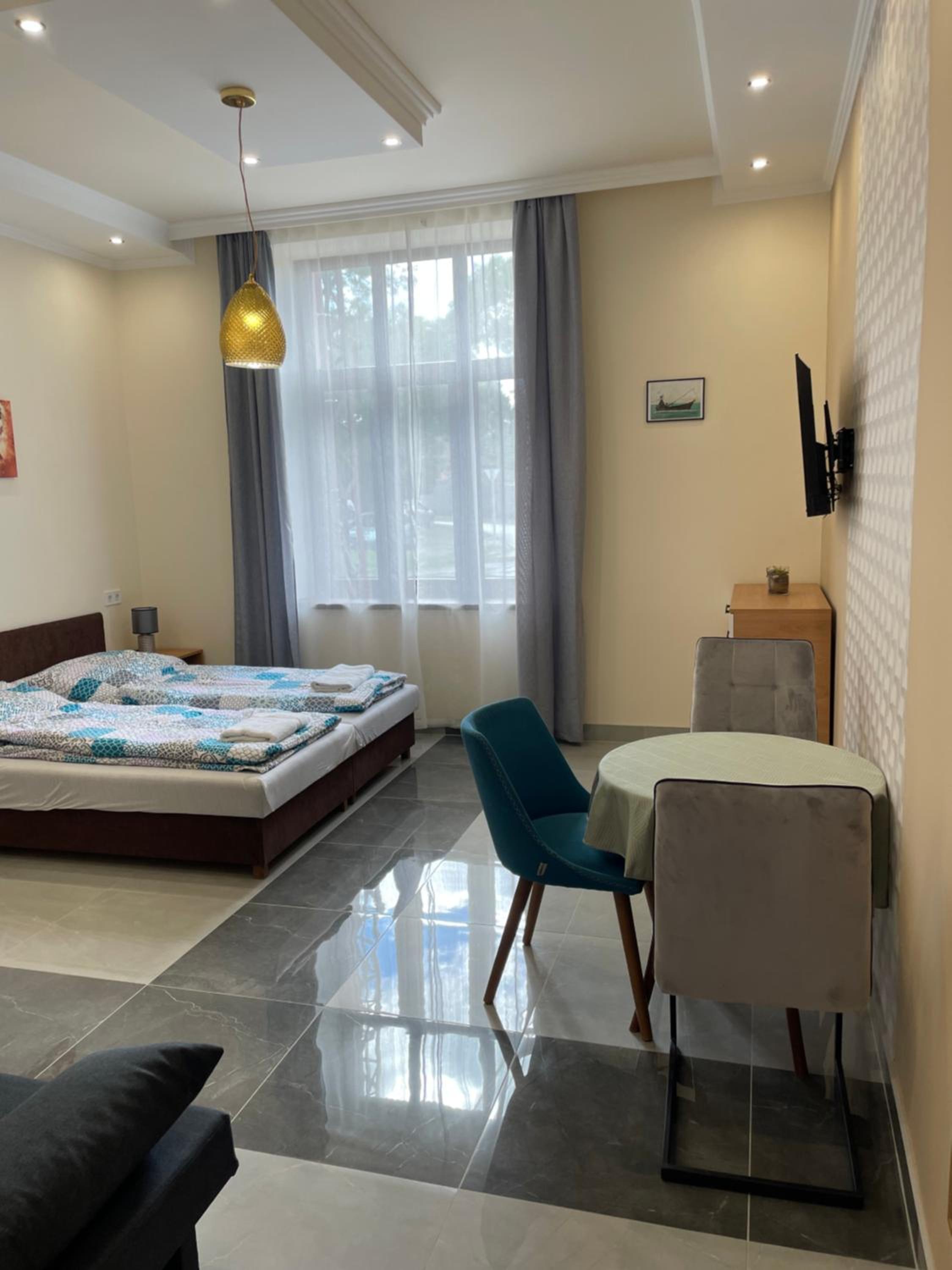 Apartment with Terrace - Photo 1