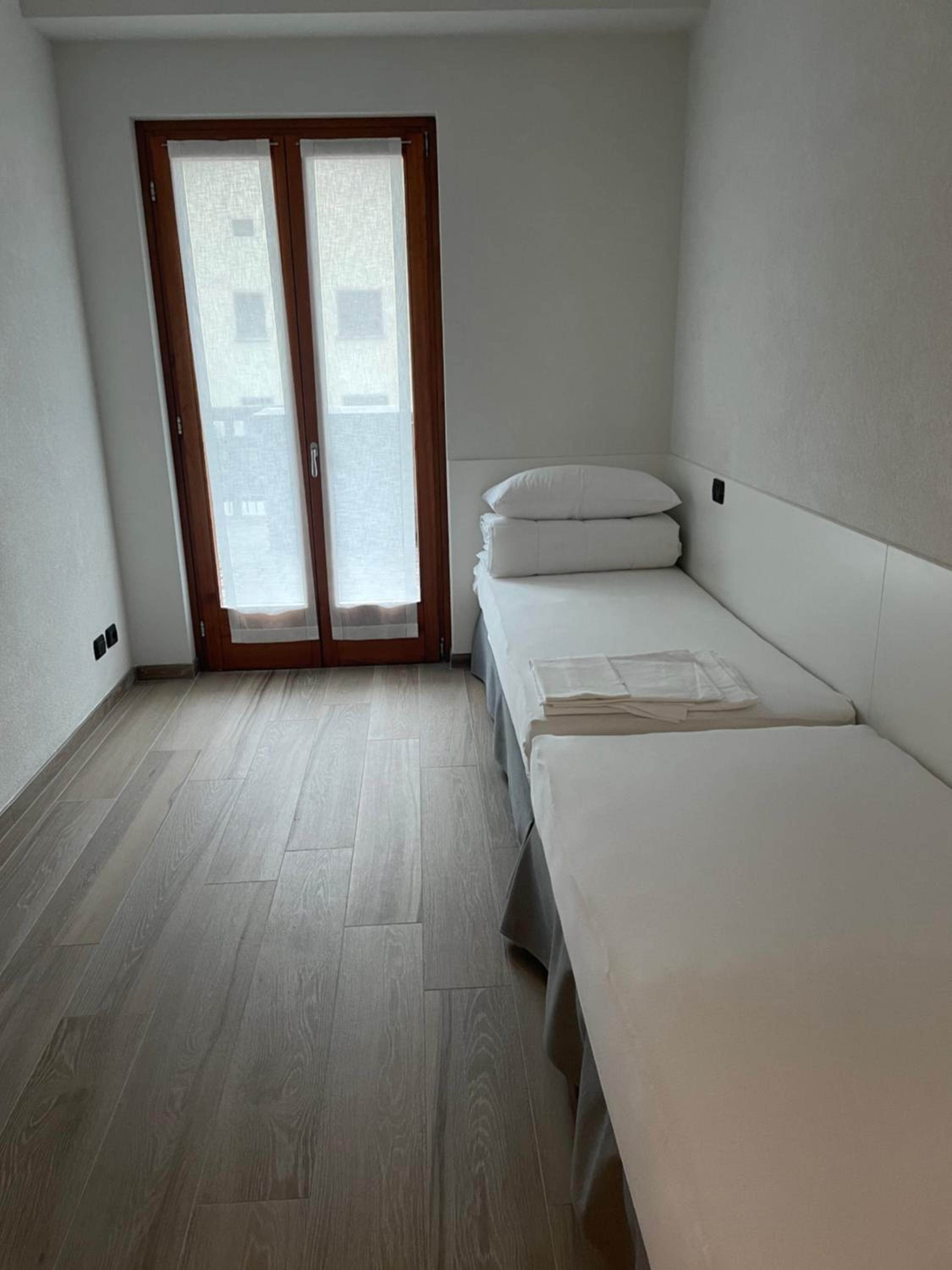 Apartment with Terrace photo 2