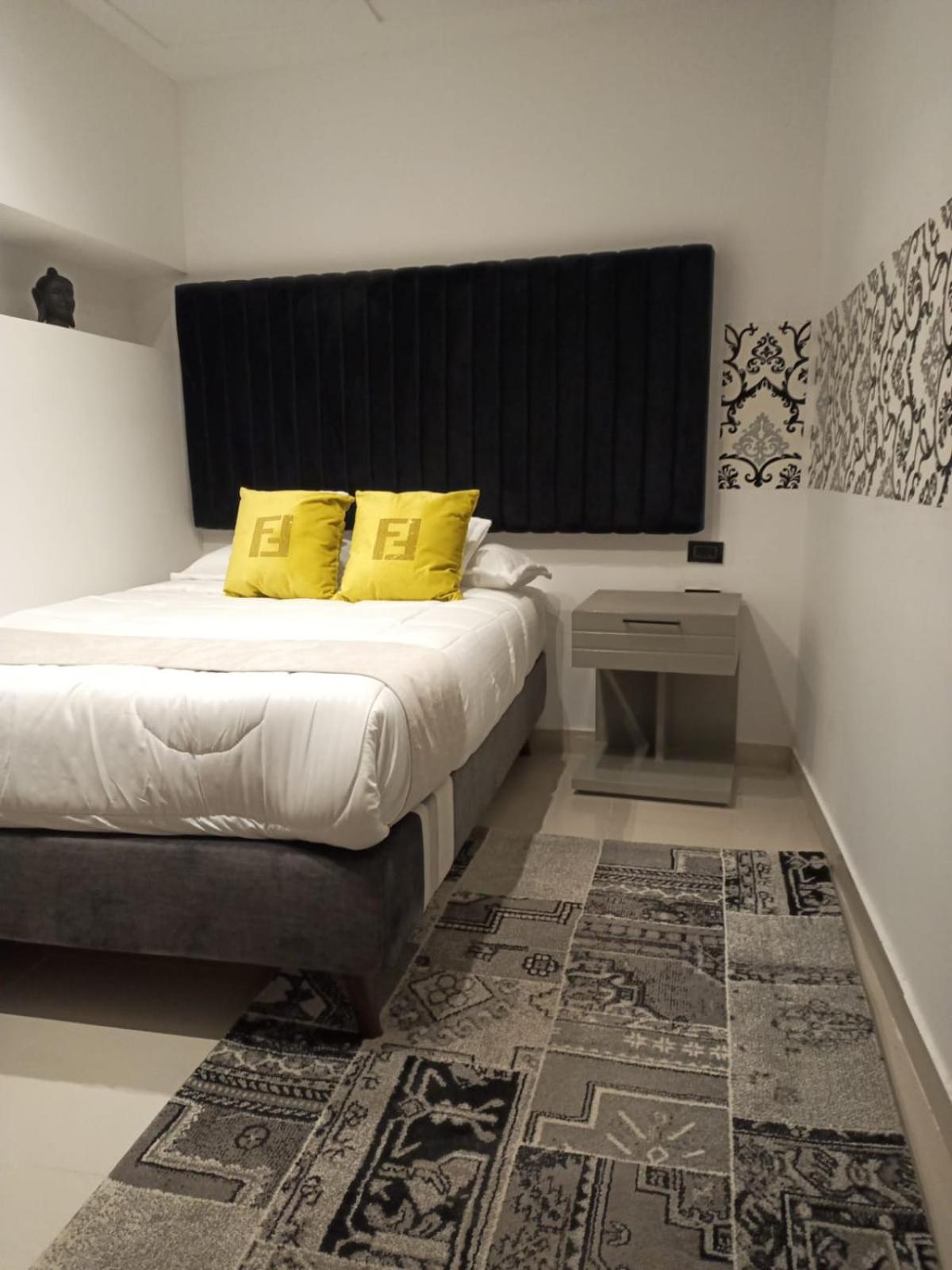 Double Room with Shared Bathroom photo 3