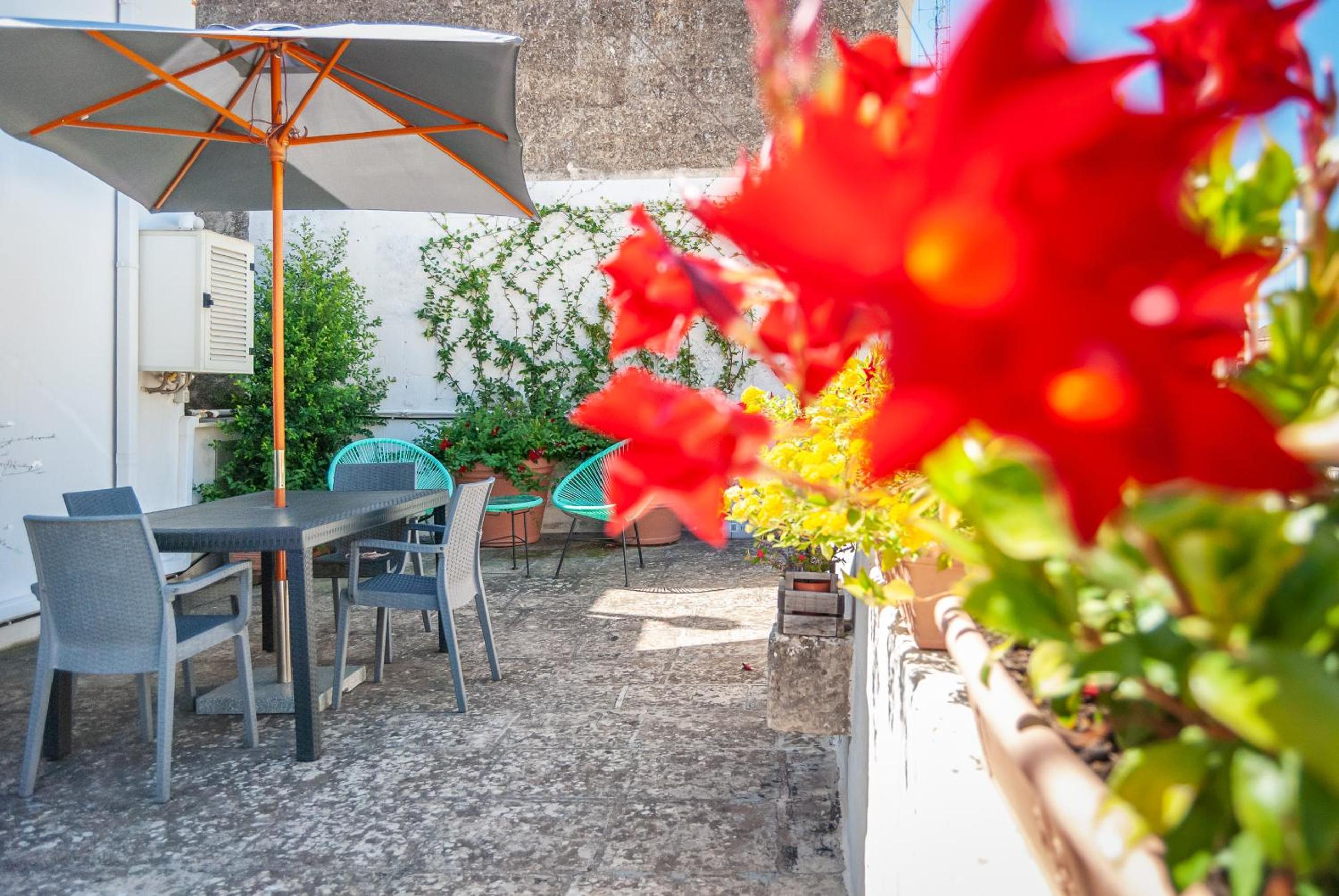 Studio with Terrace - Split Level - Photo 9