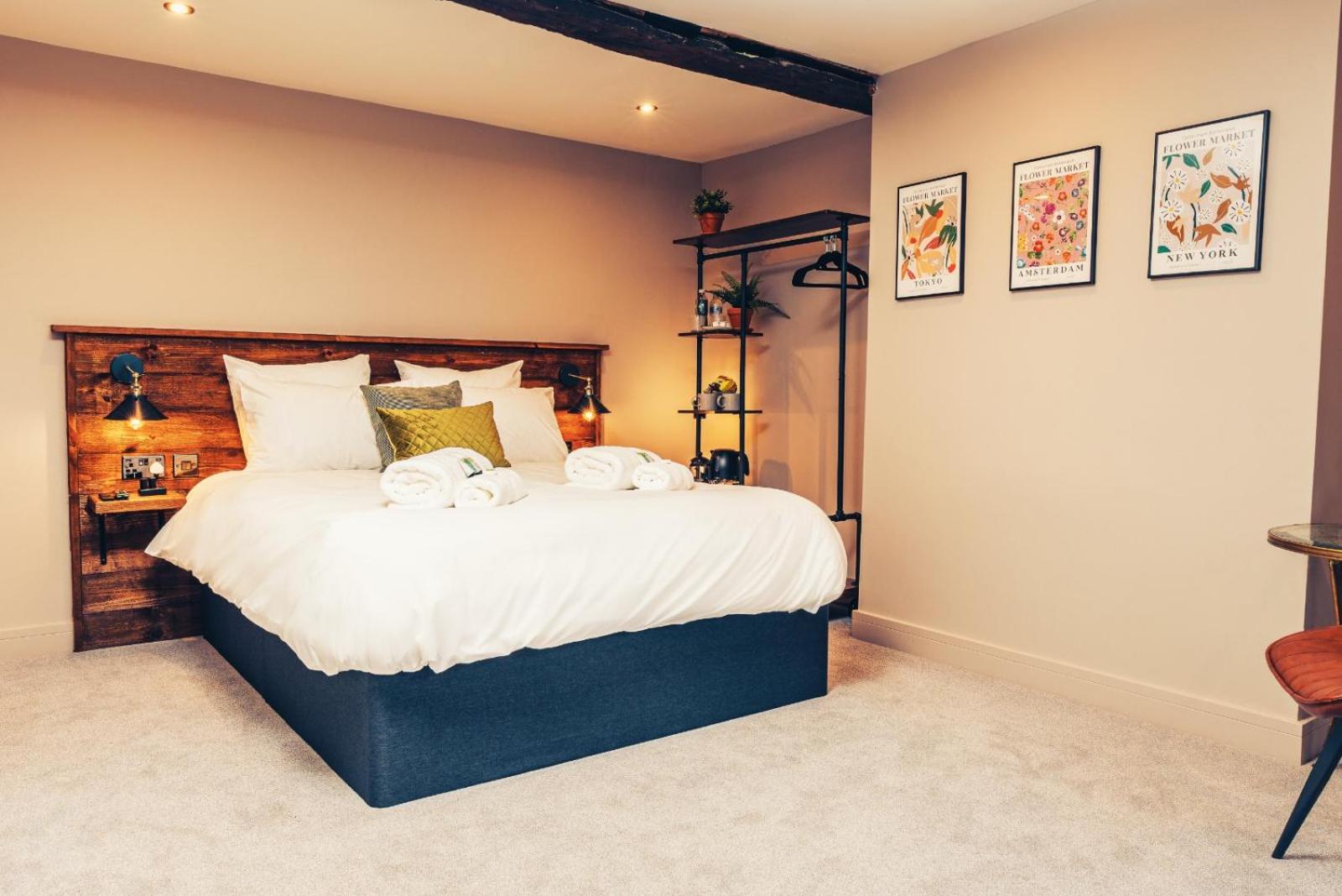 Double Room with Private Bathroom photo 3