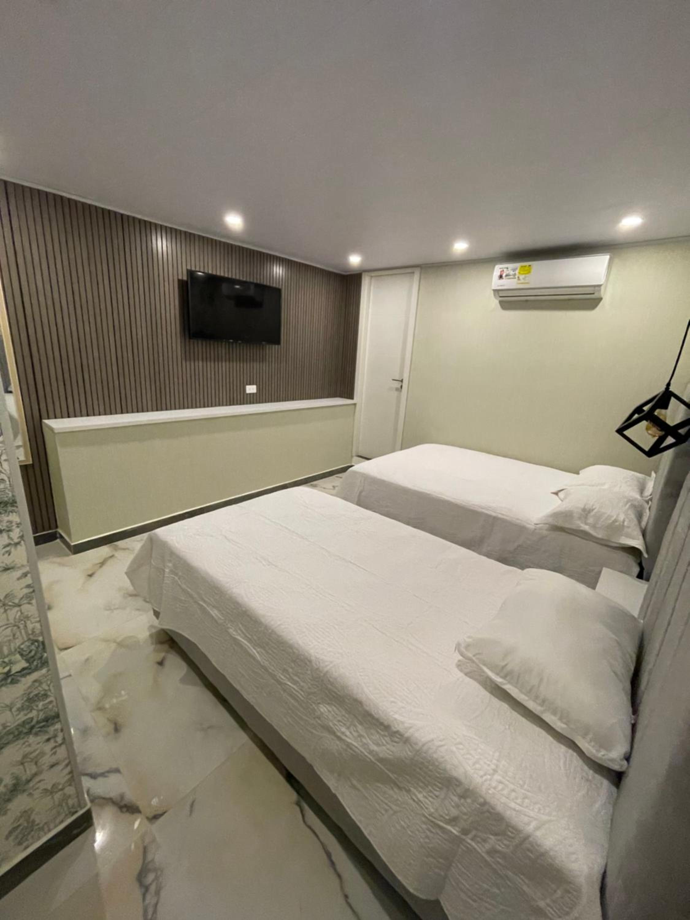 Triple Room with Private Bathroom - Photo 4
