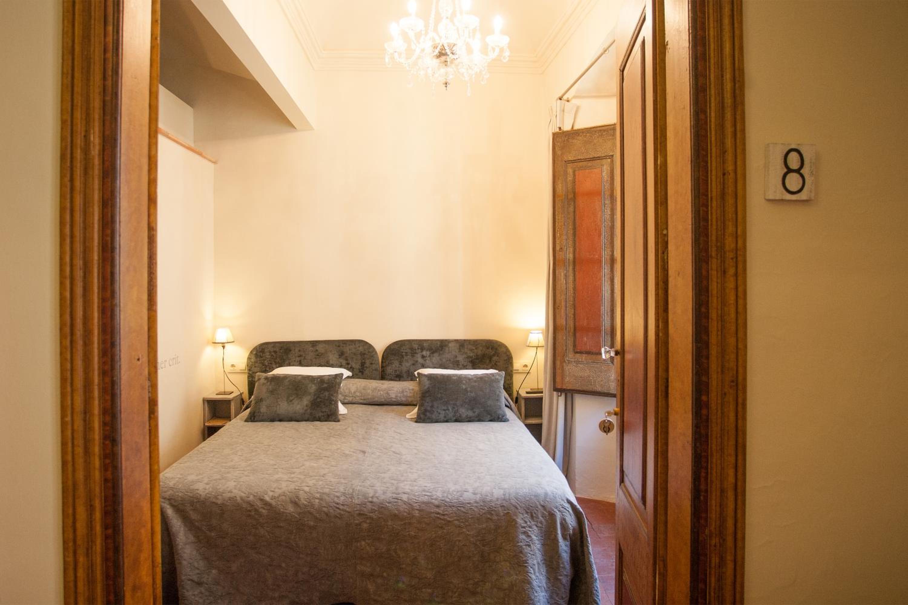Double or Twin Room - First or Ground Floor - Photo 11