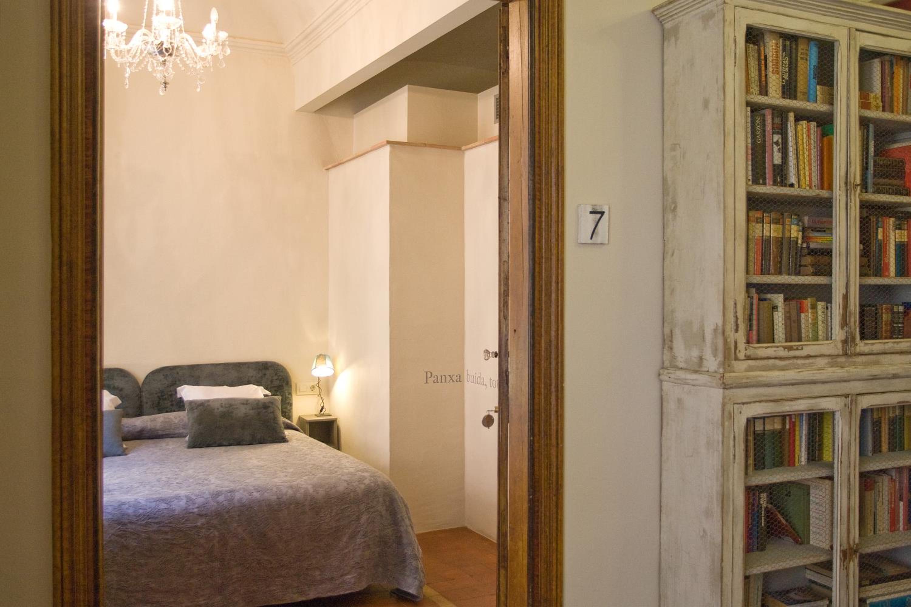 Double or Twin Room - First or Ground Floor - Photo 20