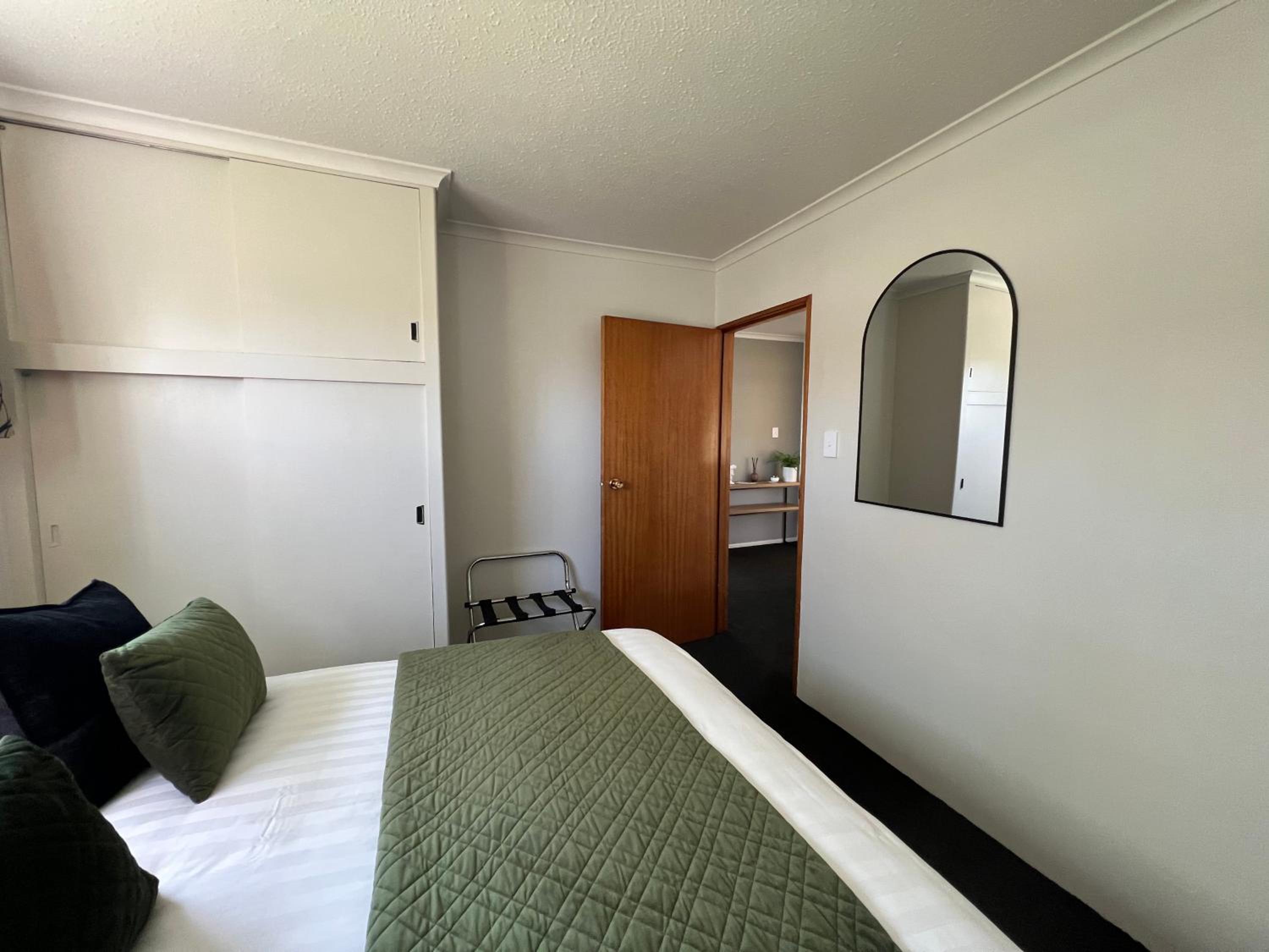 Two-Bedroom Apartment - Photo 6