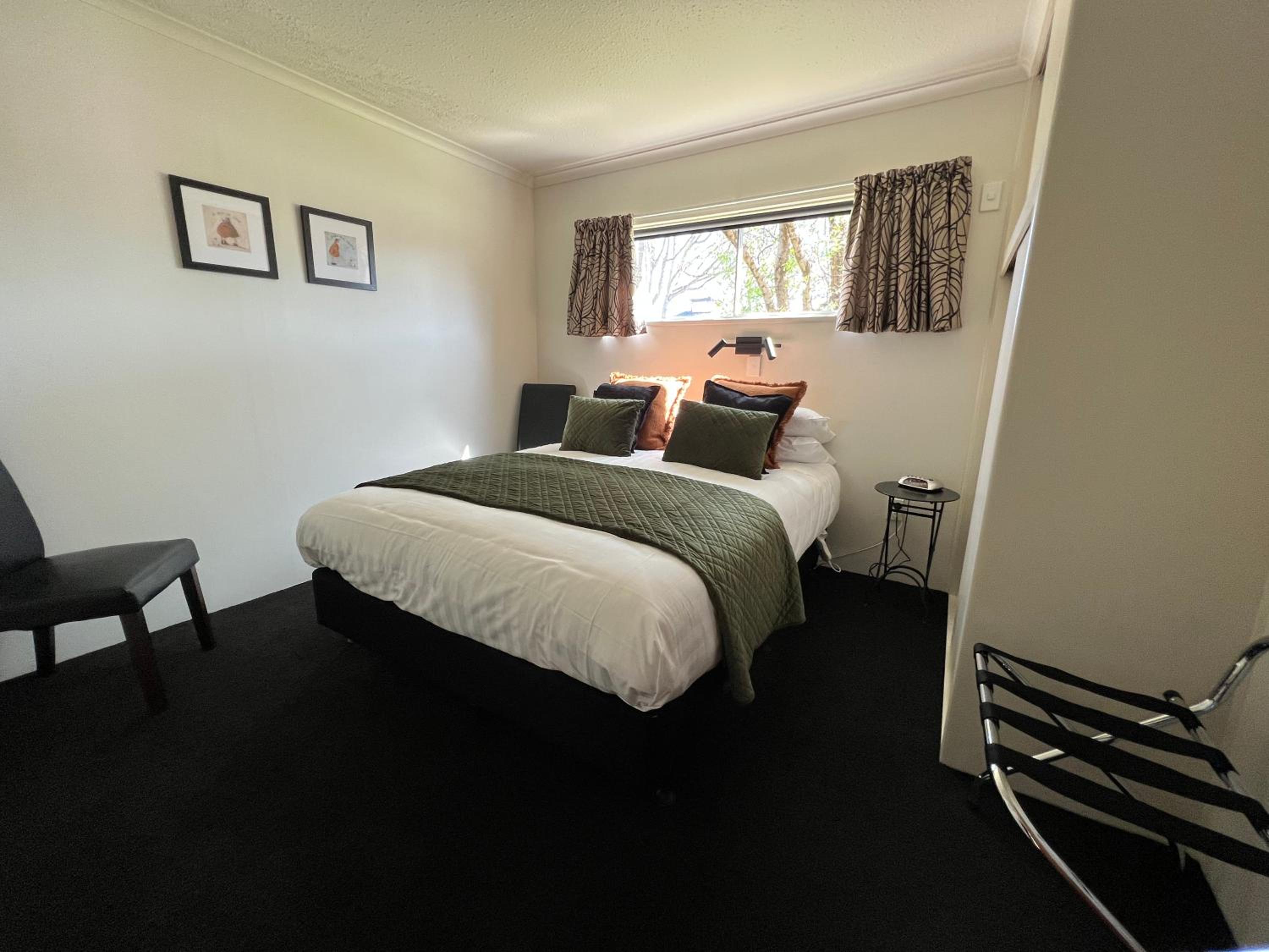 Two-Bedroom Apartment - Photo 4