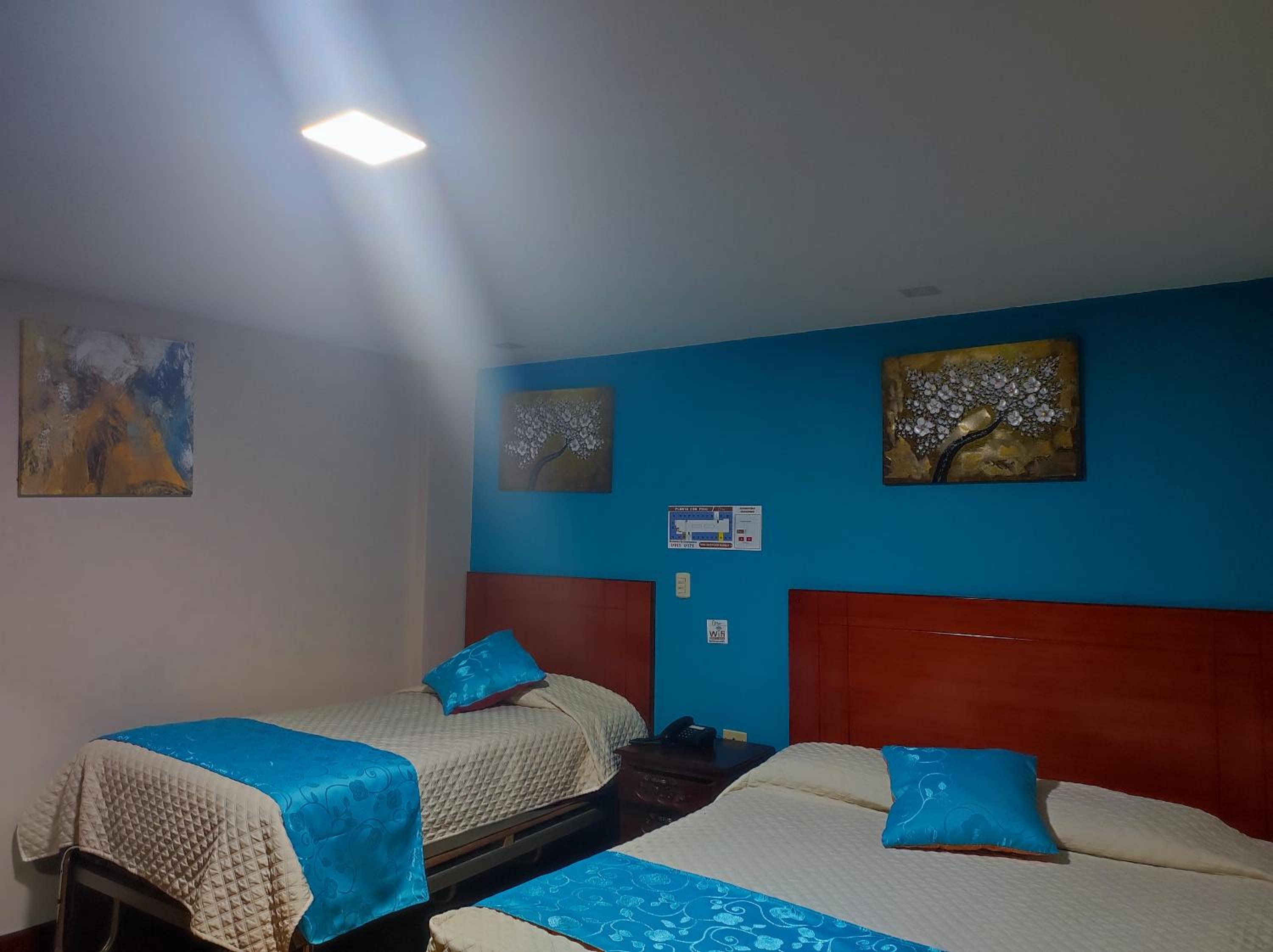 Triple Room