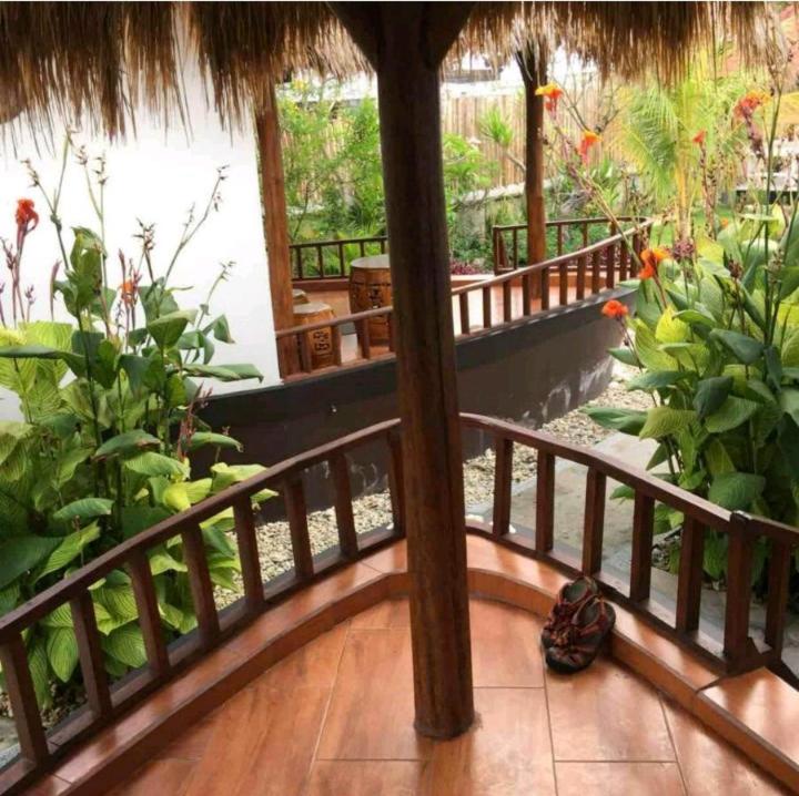 Double Room with Sea View - Photo 17