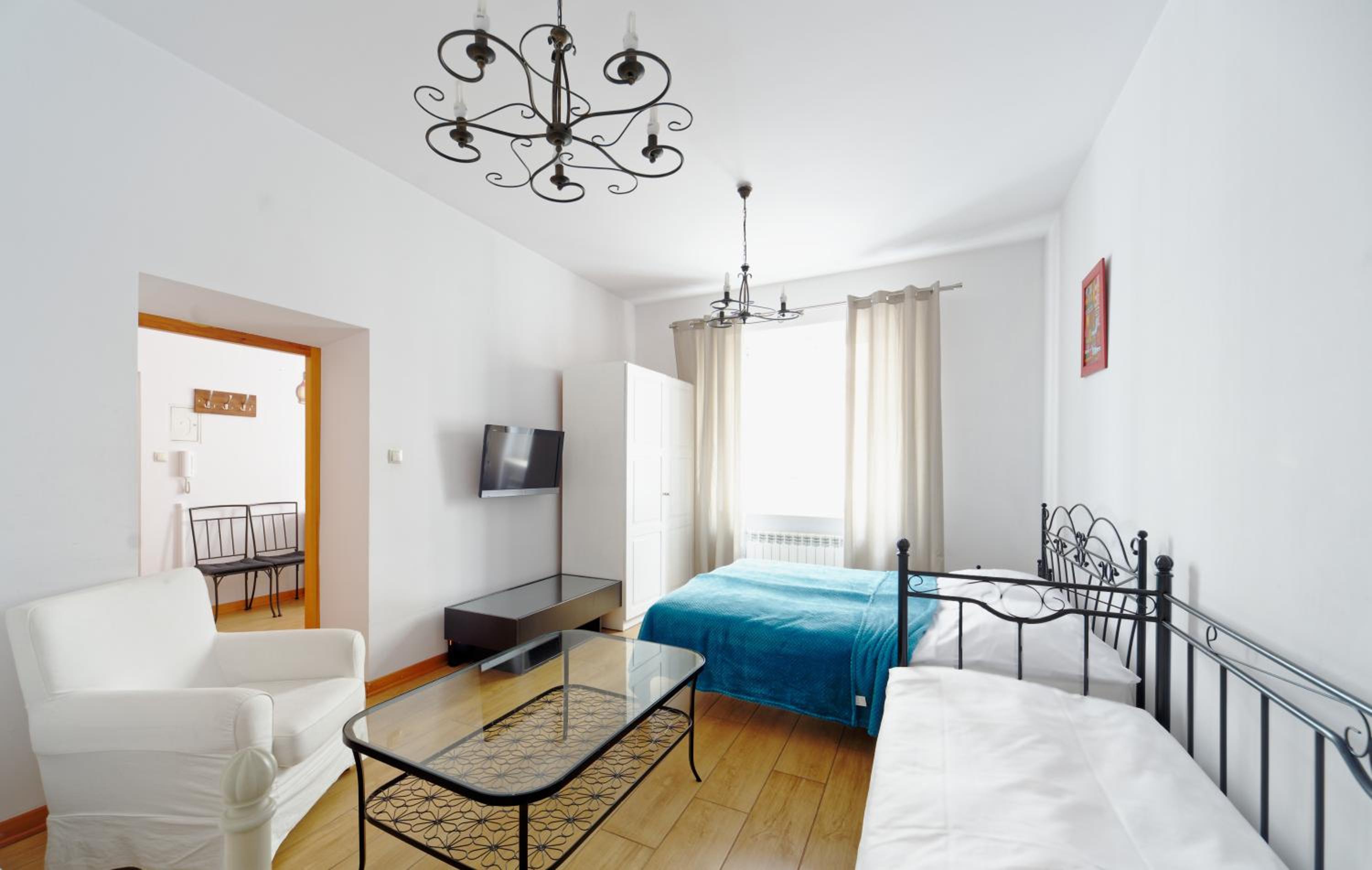 Apartment - Photo 1