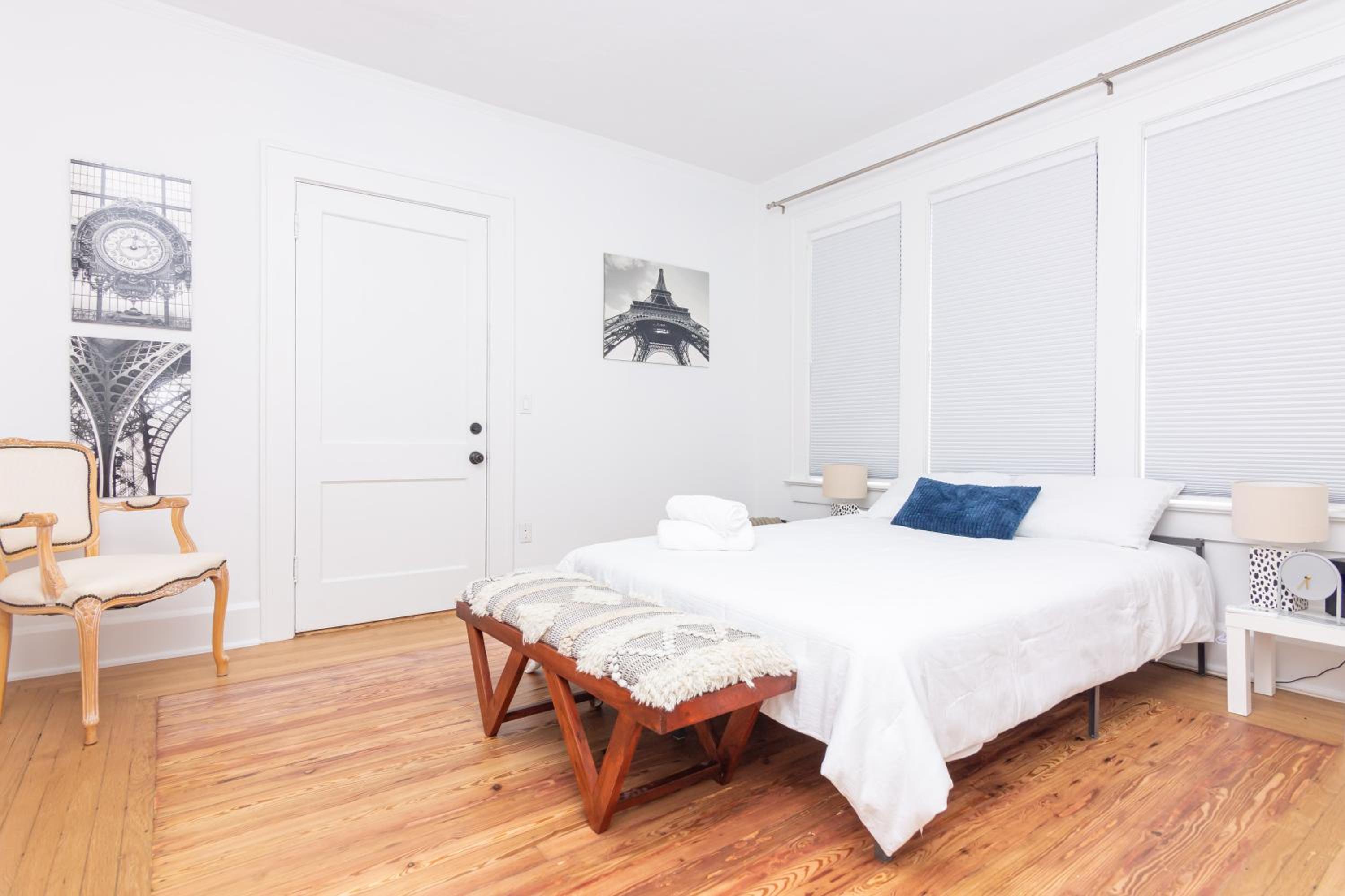 Two-Bedroom Apartment photo 2