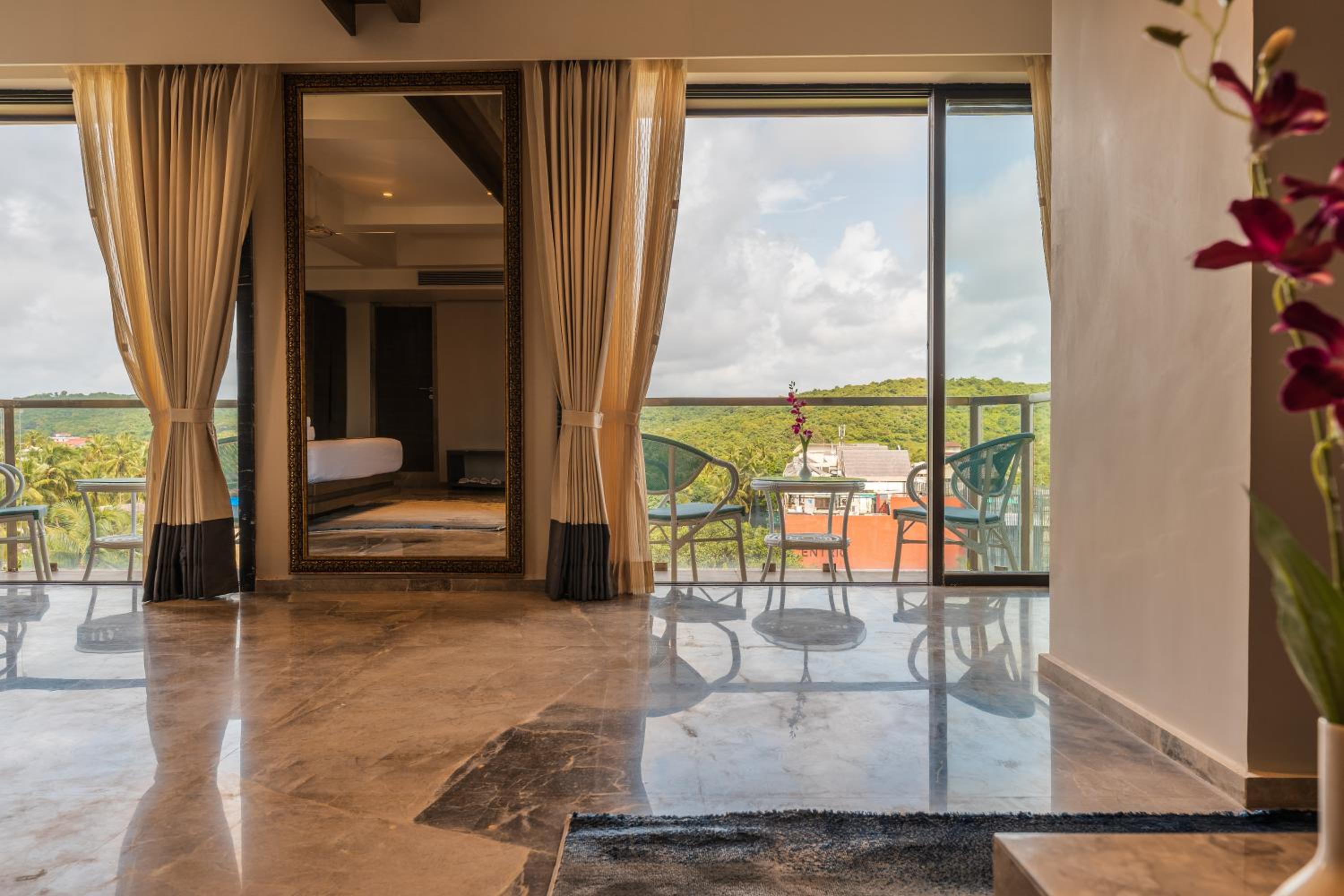 Imperial Suite - Photo 3