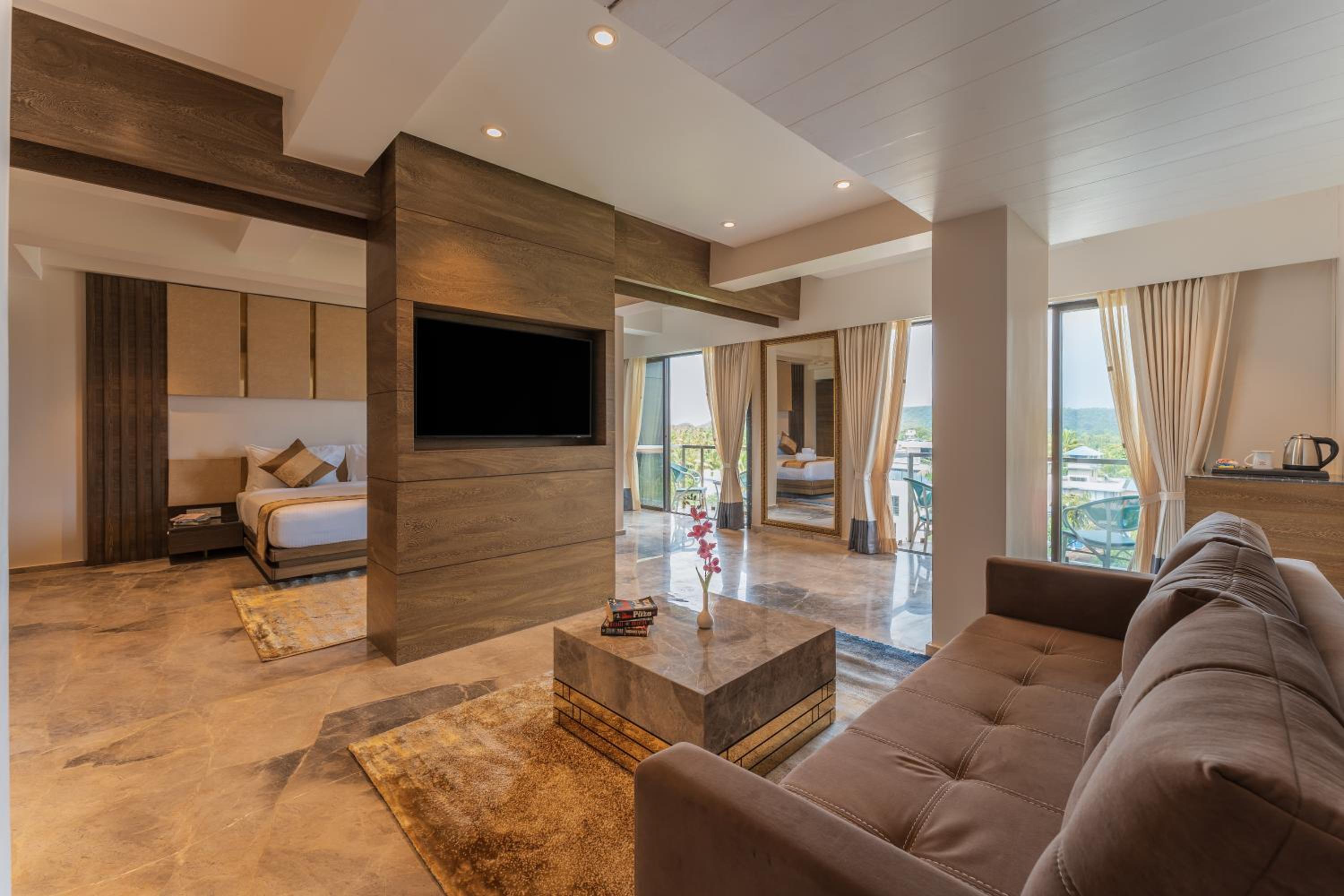 Imperial Suite - Photo 6