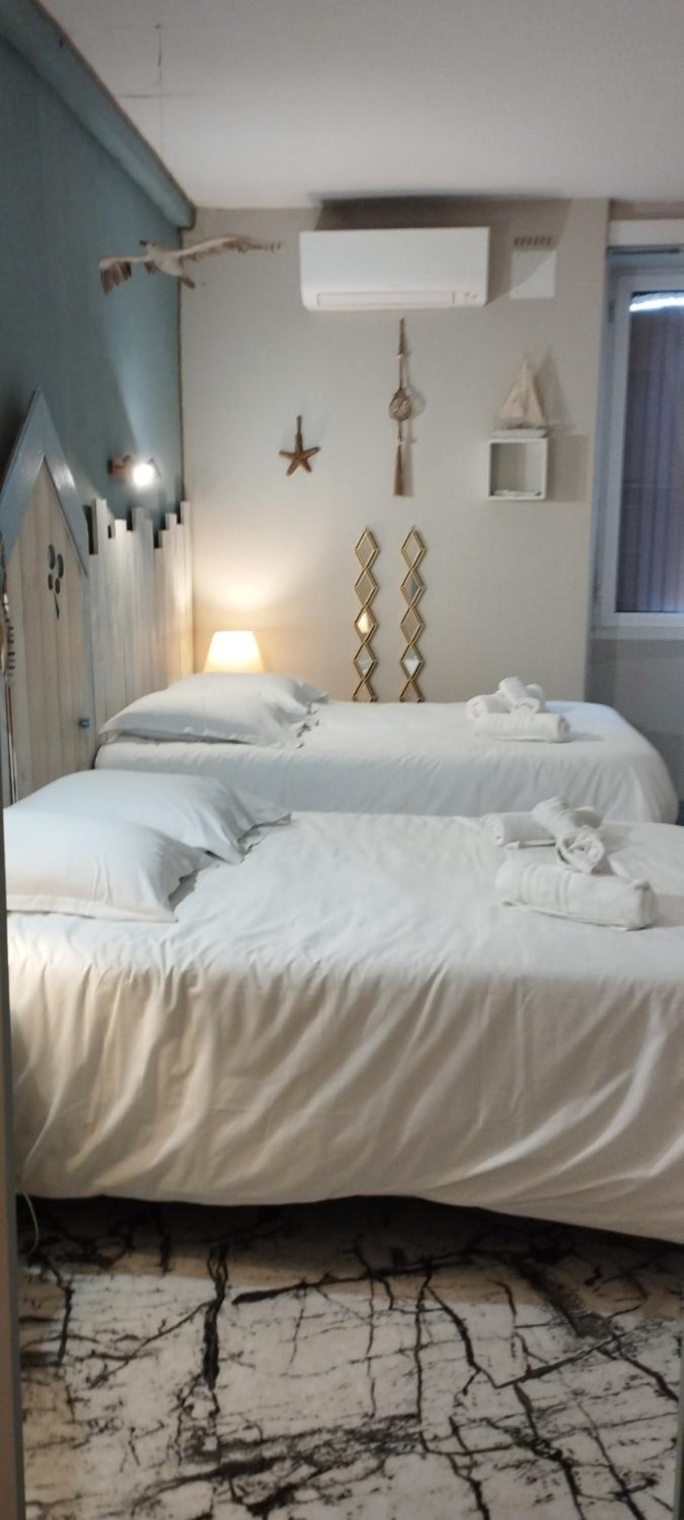 Quadruple Room with Garden View - Photo 7