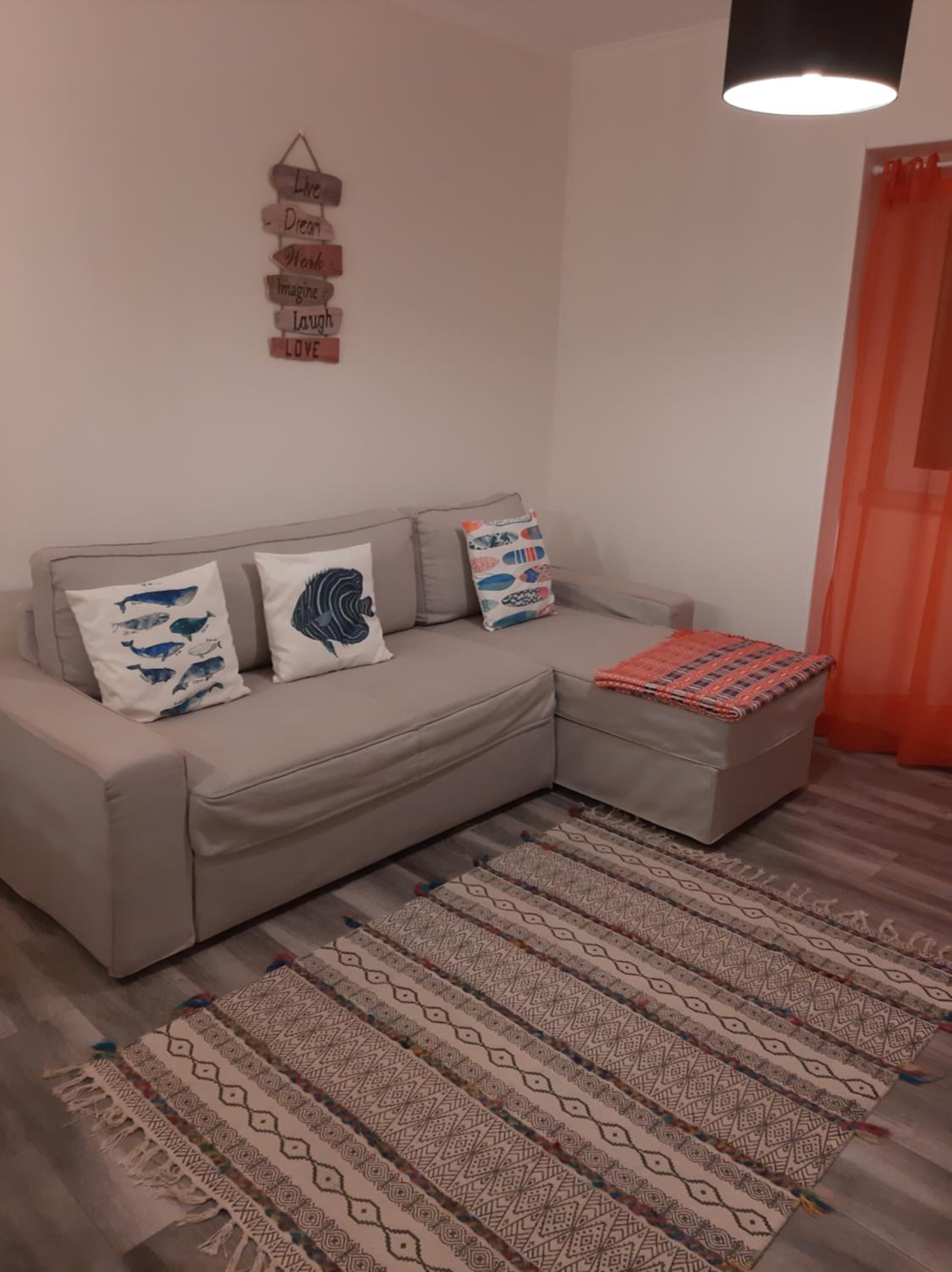 Three-Bedroom House - Photo 6