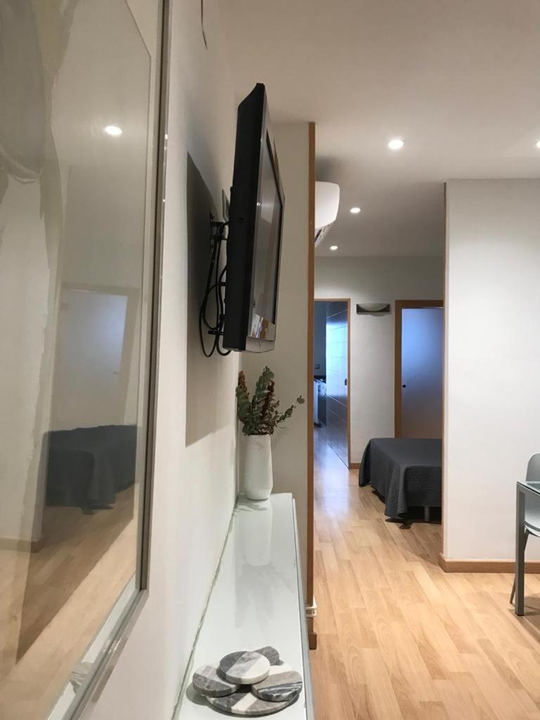 Two-Bedroom Apartment photo 3