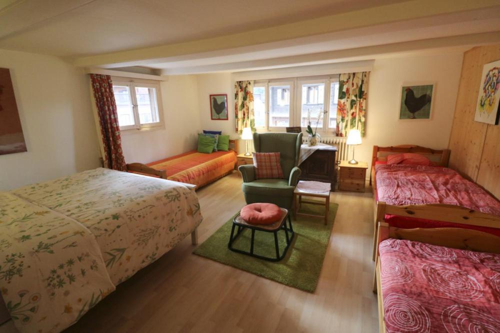 Quintuple Room with Shared Bathroom